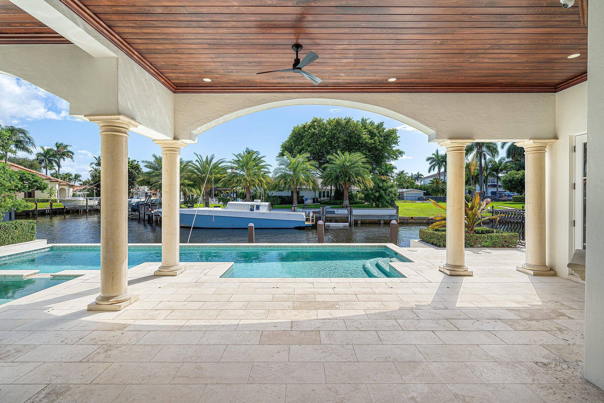 540 GOLDEN HARBOUR Drive, Boca Raton, FL 33432 061-540GoldenHarbourDrive-BocaRaton-FL-3