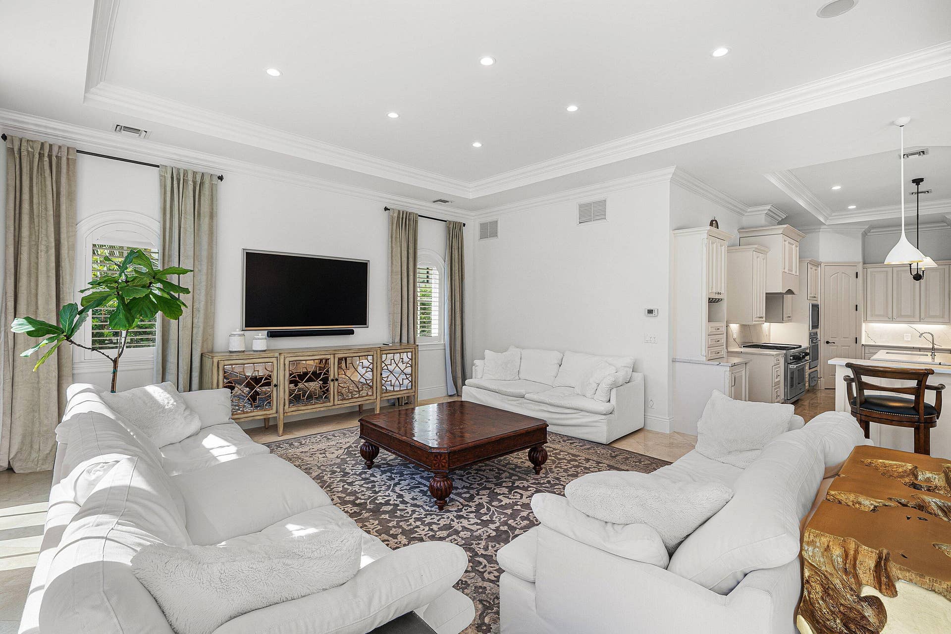 540 GOLDEN HARBOUR Drive, Boca Raton, FL 33432 023-540GoldenHarbourDrive-BocaRaton-FL-3
