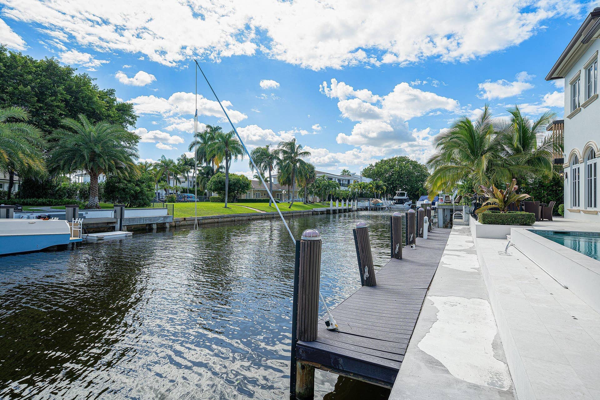 540 GOLDEN HARBOUR Drive, Boca Raton, FL 33432 064-540GoldenHarbourDrive-BocaRaton-FL-3