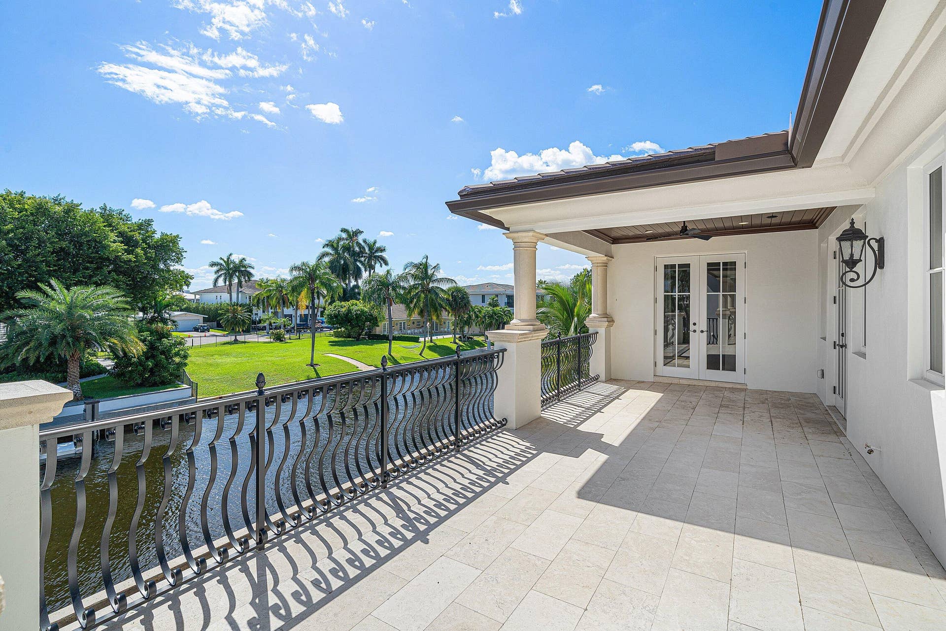 540 GOLDEN HARBOUR Drive, Boca Raton, FL 33432 049-540GoldenHarbourDrive-BocaRaton-FL-3