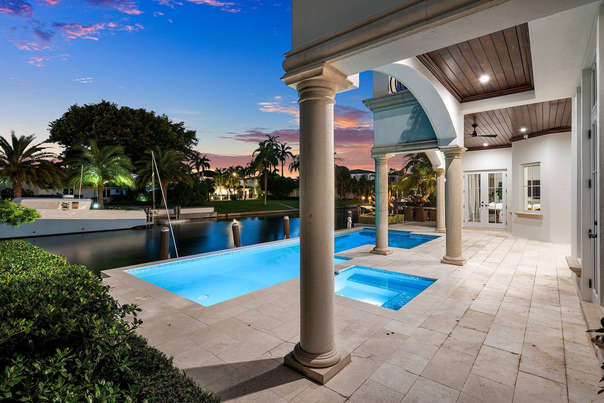 540 GOLDEN HARBOUR Drive, Boca Raton, FL 33432 091-540GoldenHarbourDrive-BocaRaton-FL-3