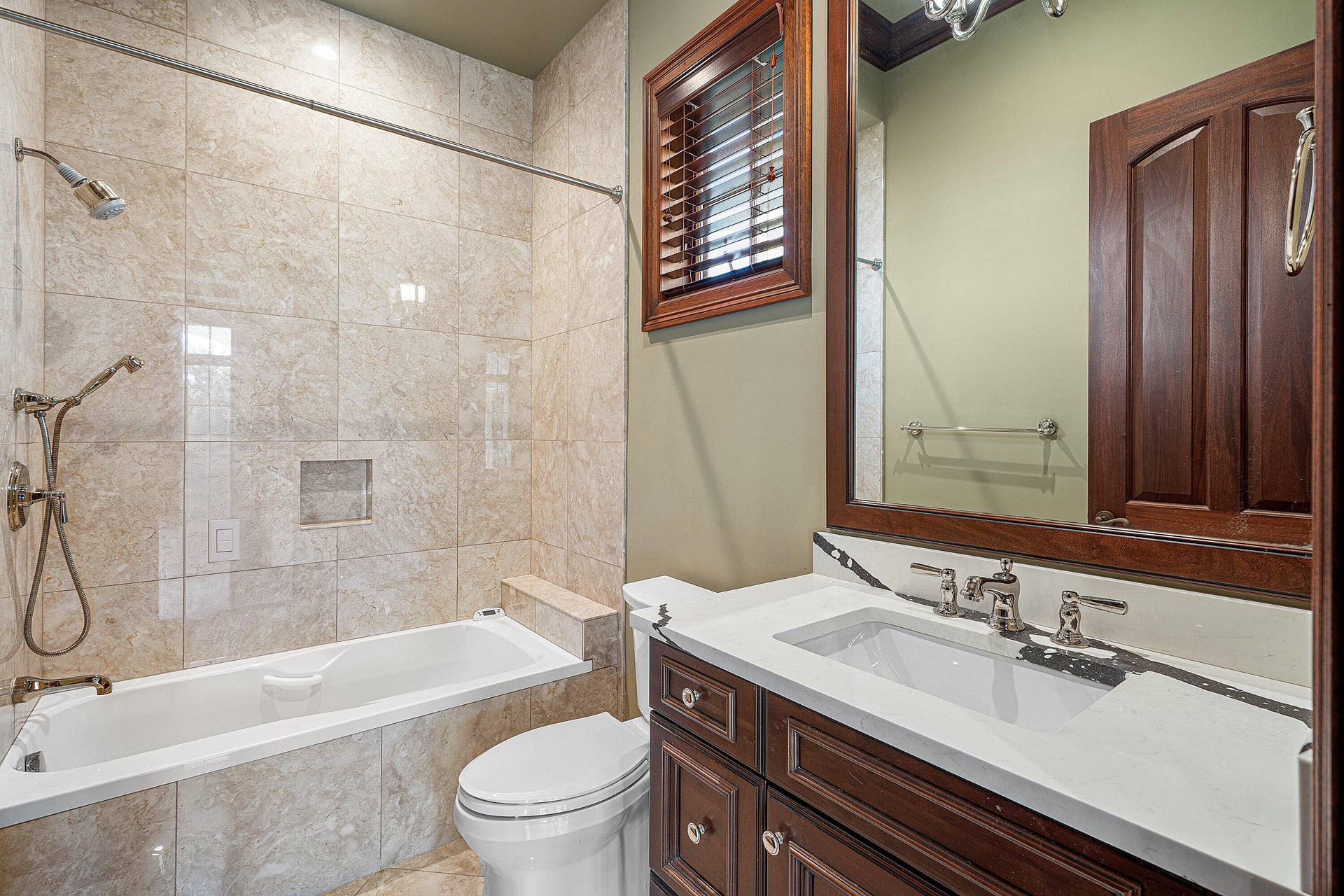 540 GOLDEN HARBOUR Drive, Boca Raton, FL 33432 030-540GoldenHarbourDrive-BocaRaton-FL-3