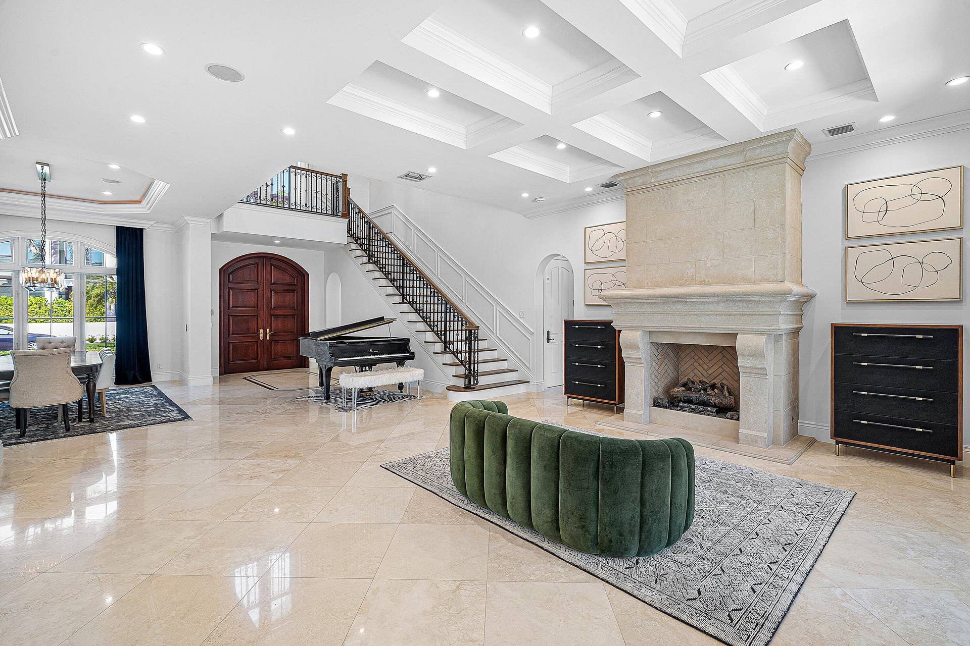 540 GOLDEN HARBOUR Drive, Boca Raton, FL 33432 006-540GoldenHarbourDrive-BocaRaton-FL-3