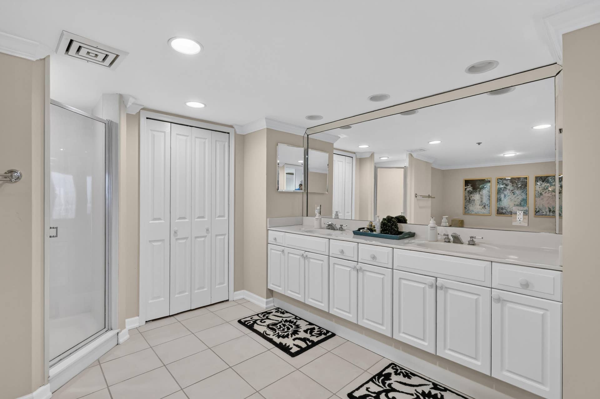 4000 N HIGHWAY A1A, #301, Fort Pierce, FL 34949 PRIMARY BATH