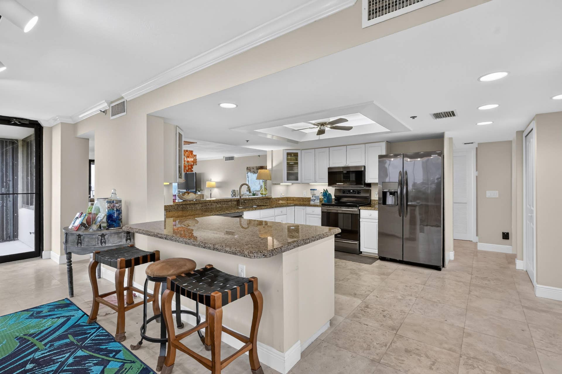 4000 N HIGHWAY A1A, #301, Fort Pierce, FL 34949 SPACIOUS KITCHEN, GOURMET COOKS DELIGHT