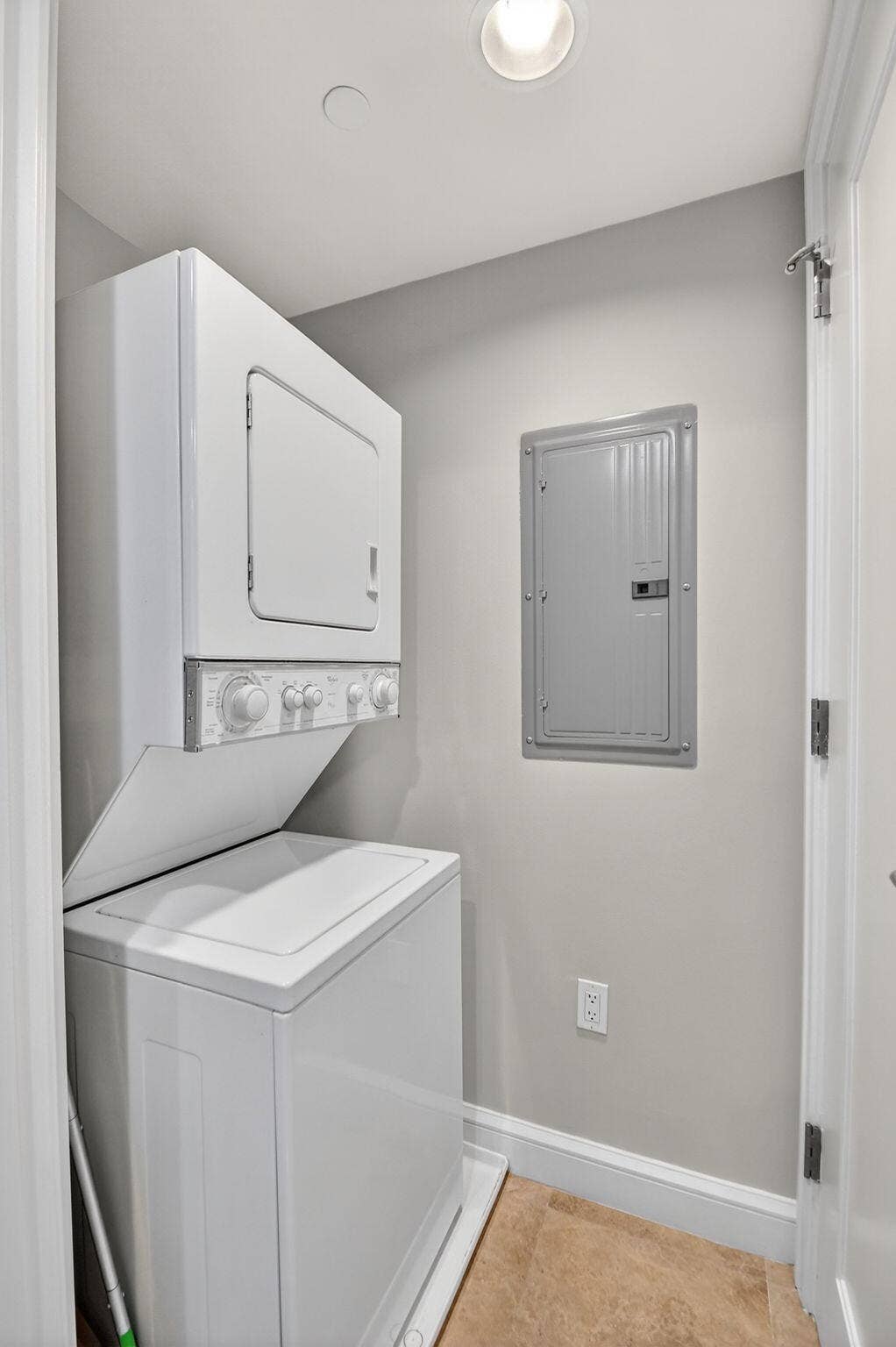 3800 N OCEAN Drive, #414, Singer Island, FL 33404 36-web-or-mls-DSC_6802