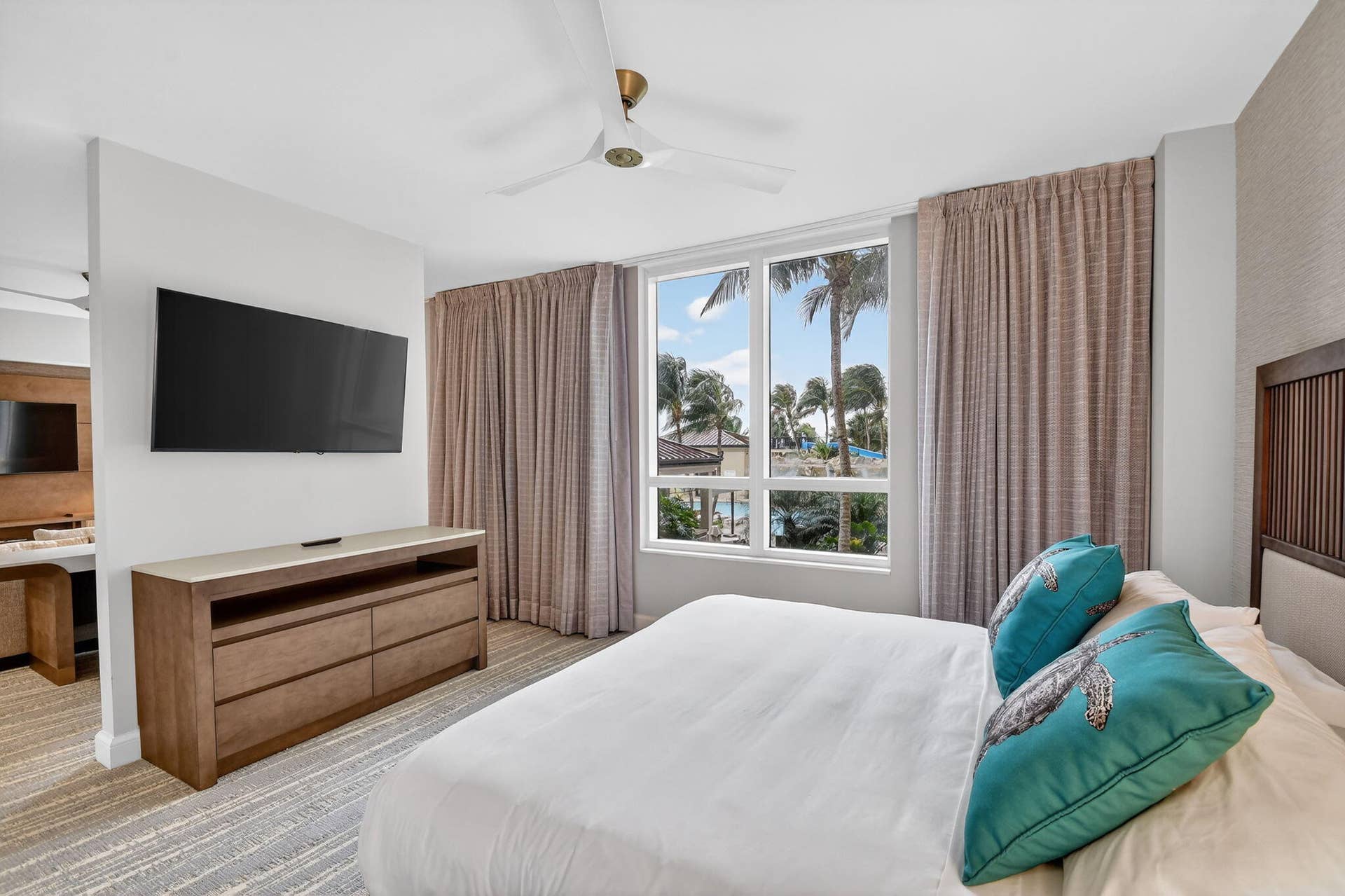 3800 N OCEAN Drive, #414, Singer Island, FL 33404 18-web-or-mls-DSC_6712