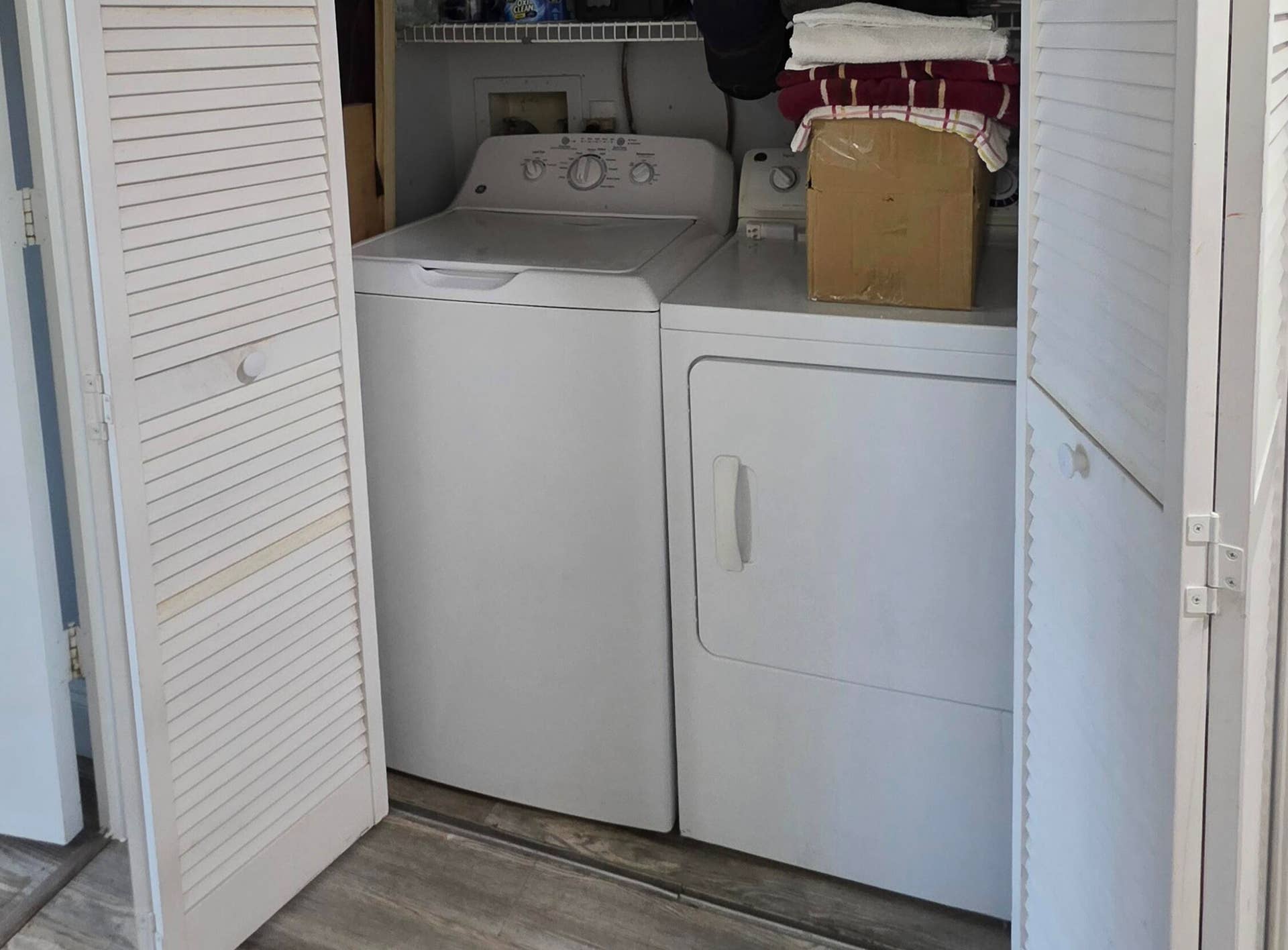 7556 STIRLING Road, #118, Davie, FL 33024 Laundry