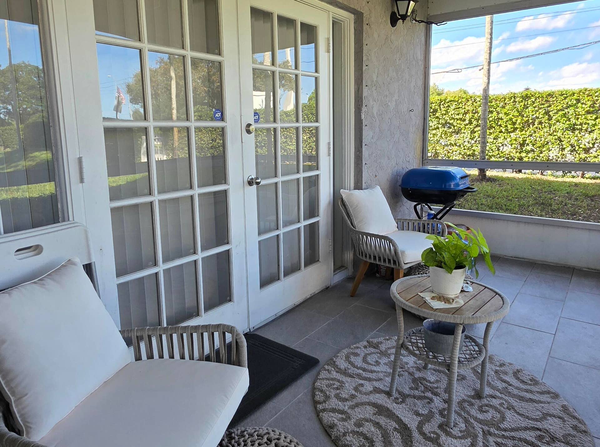 7556 STIRLING Road, #118, Davie, FL 33024 Sun Room