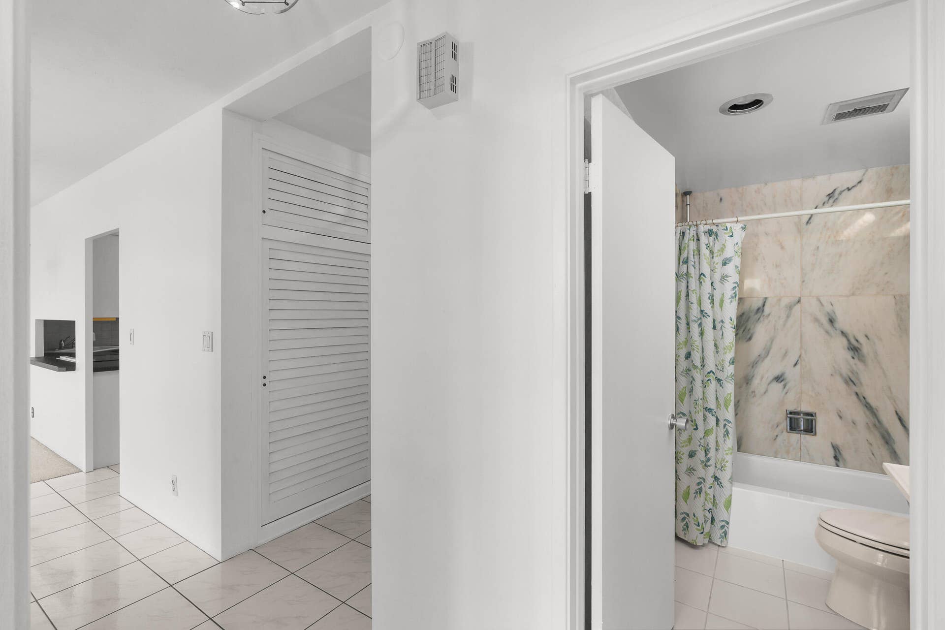 3200 NE 36th Street, #1618, Fort Lauderdale, FL 33308 DSC05179