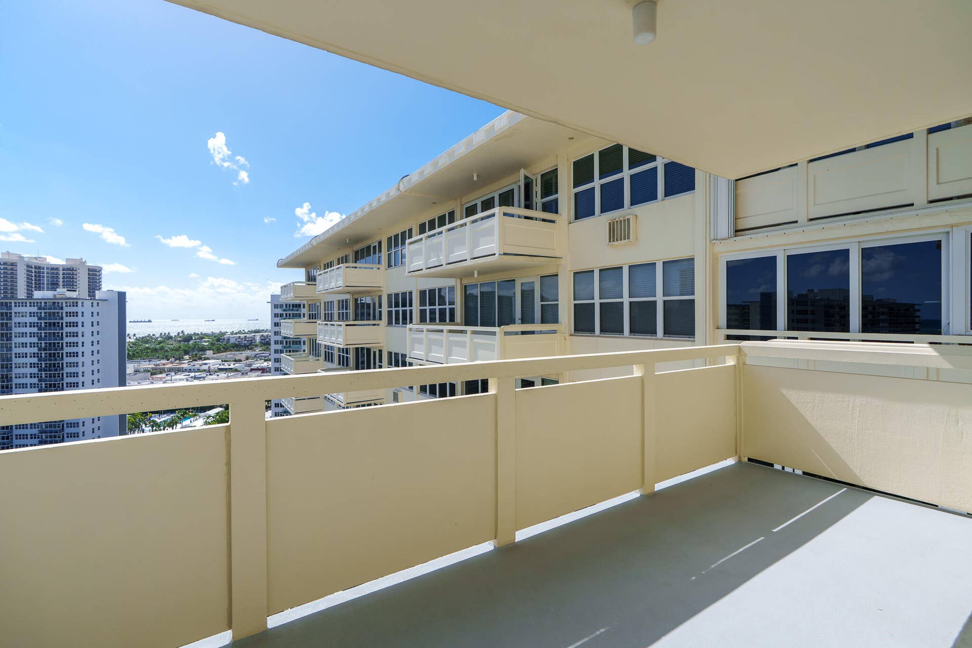 3200 NE 36th Street, #1618, Fort Lauderdale, FL 33308 DSC05249