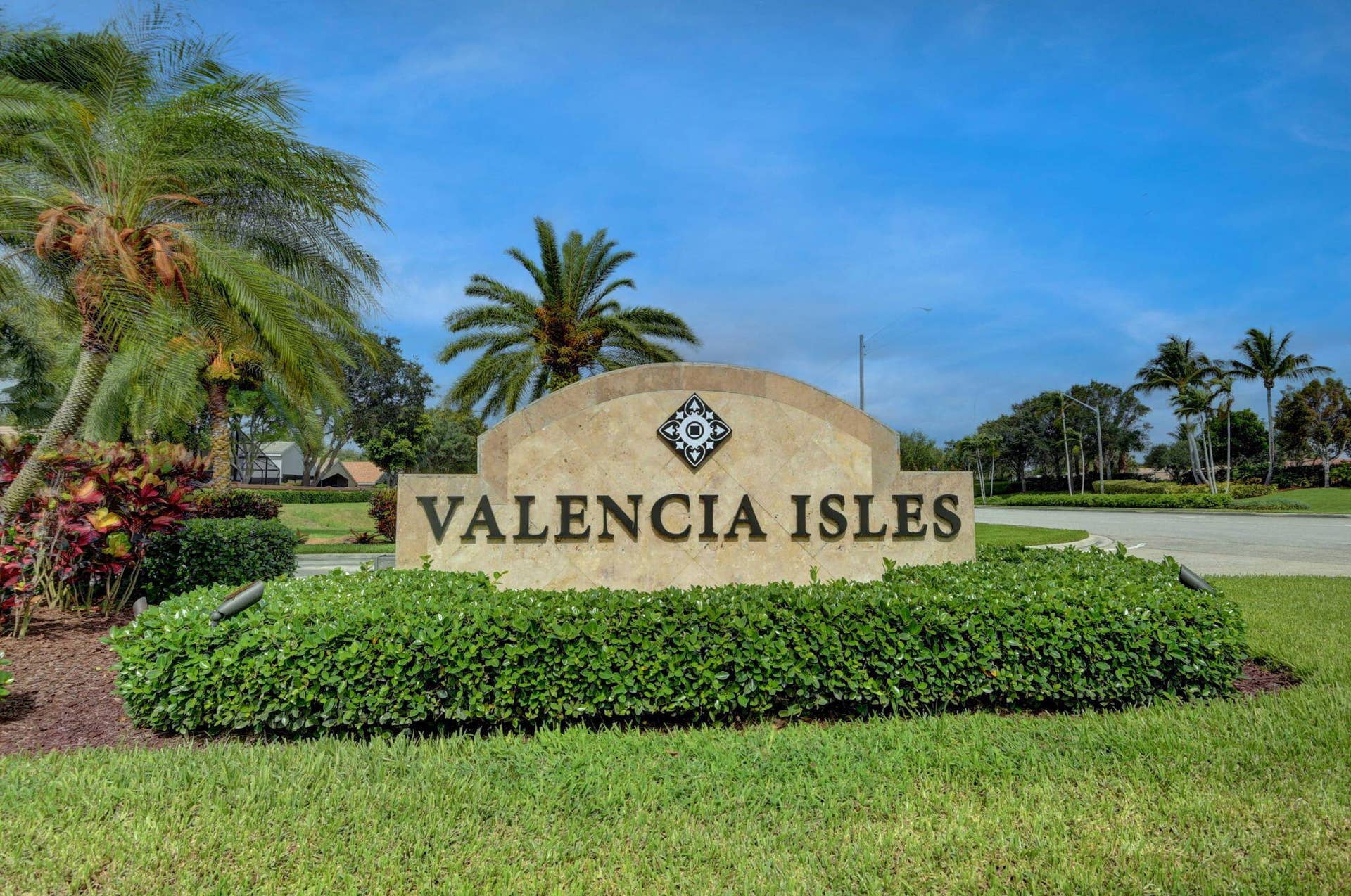 71-web-or-mls-38_valencia isles (0)