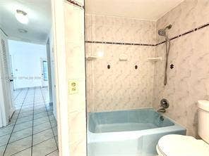 1701 NE Miami Gardens Drive, #117, North Miami Beach, FL 33179 Bathroom