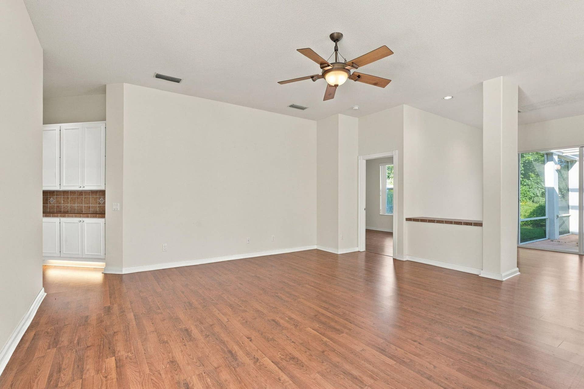 7492 SE MARSH FERN Lane, Hobe Sound, FL 33455 26-web-or-mls-7492_SE_Marsh_Fern_Lane_03