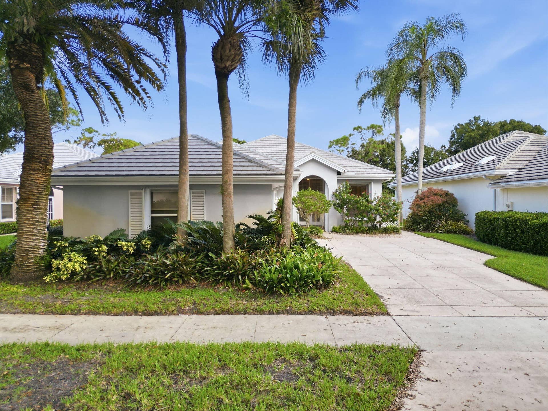 7492 SE MARSH FERN Lane, Hobe Sound, FL 33455 56-web-or-mls-7492_SE_Marsh_Fern_Lane_Dr