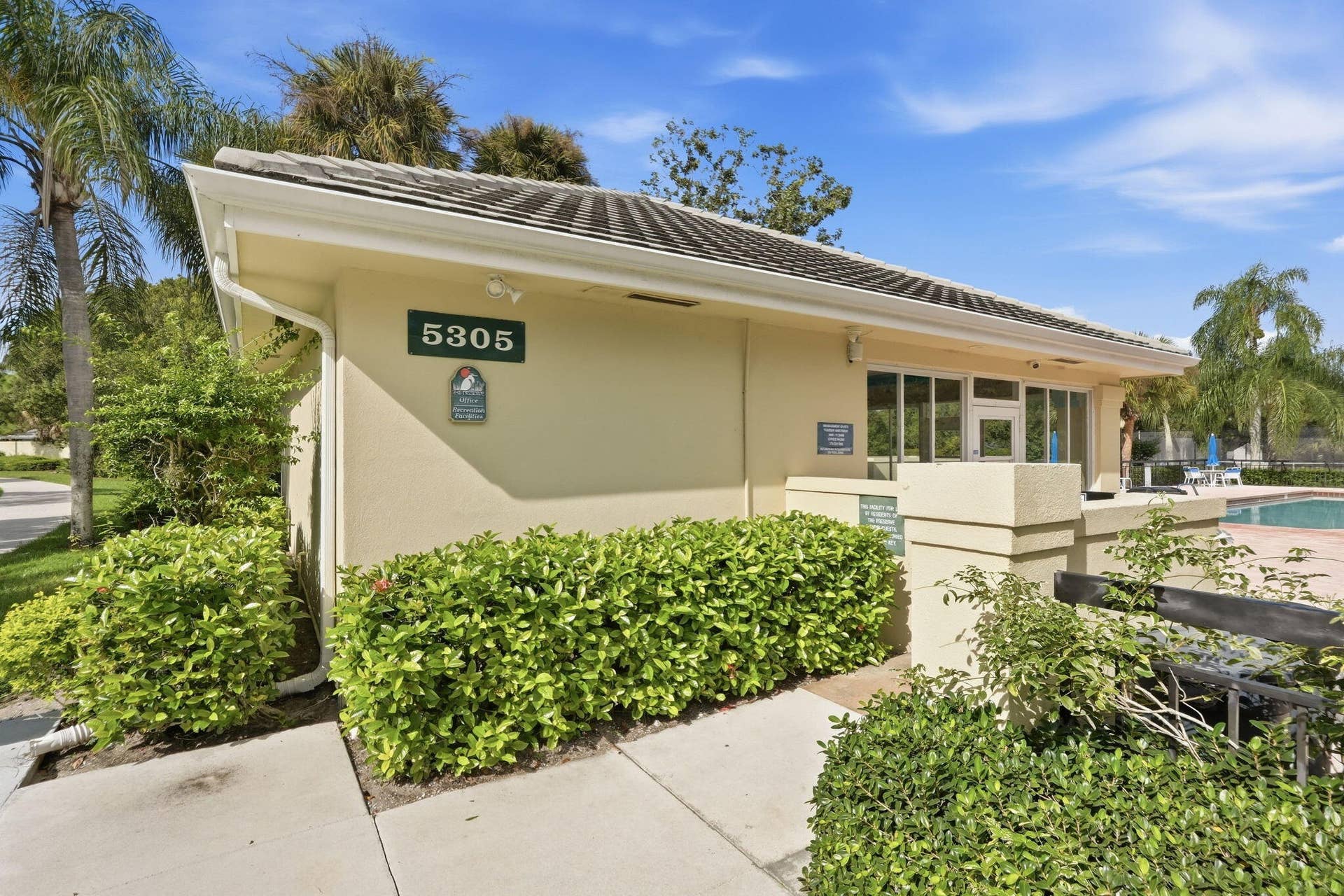 7492 SE MARSH FERN Lane, Hobe Sound, FL 33455 53-web-or-mls-7492_SE_Marsh_Fern_Lane_03