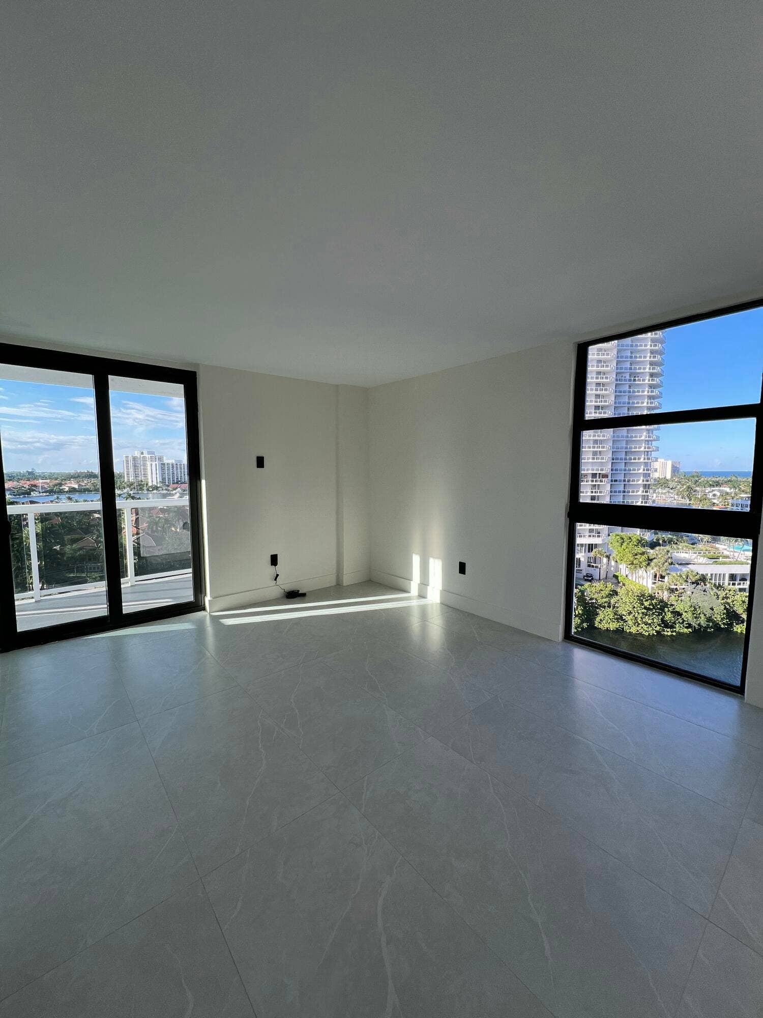 20505 E Country Club Drive, #1133, Aventura, FL 33180 Master 1-2
