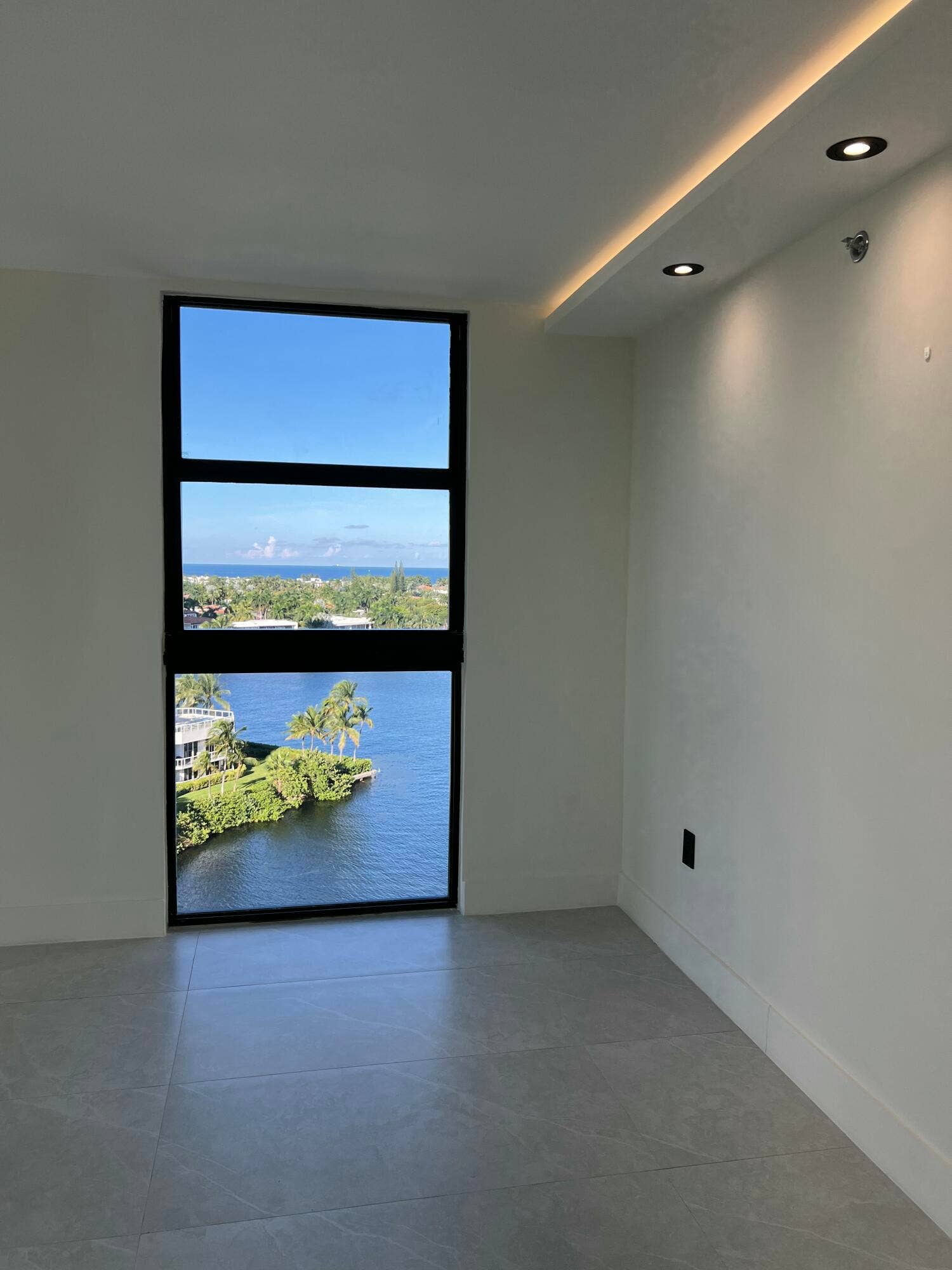 20505 E Country Club Drive, #1133, Aventura, FL 33180 Master 1-1