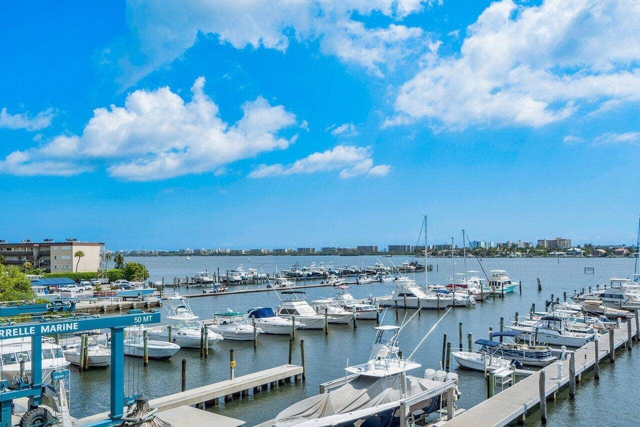 806 E WINDWARD Way, #301, Lantana, Lantana, FL 33462 029-806EastWindwardWay-Lantana-FL-33462-