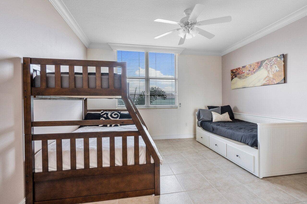 806 E WINDWARD Way, #301, Lantana, Lantana, FL 33462 017-806EastWindwardWay-Lantana-FL-33462-