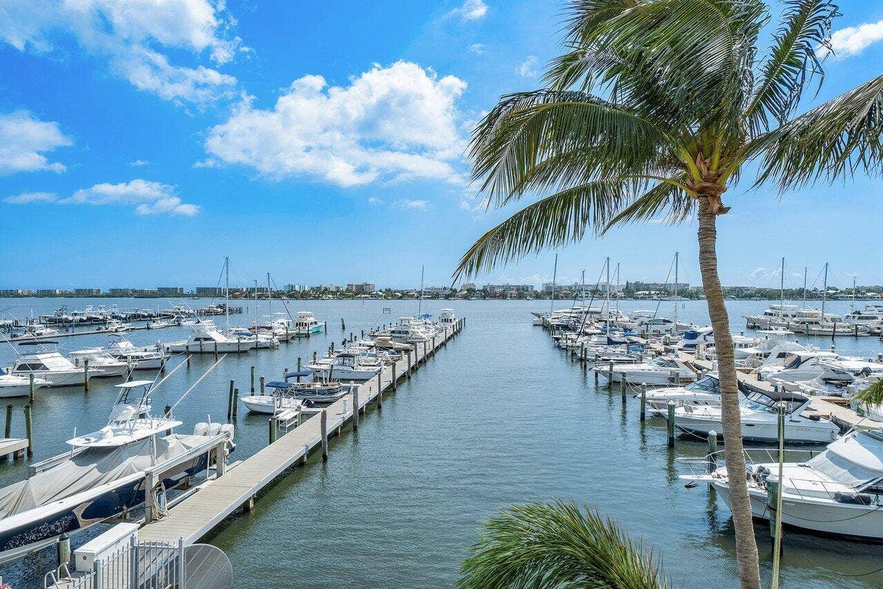 806 E WINDWARD Way, #301, Lantana, Lantana, FL 33462 view