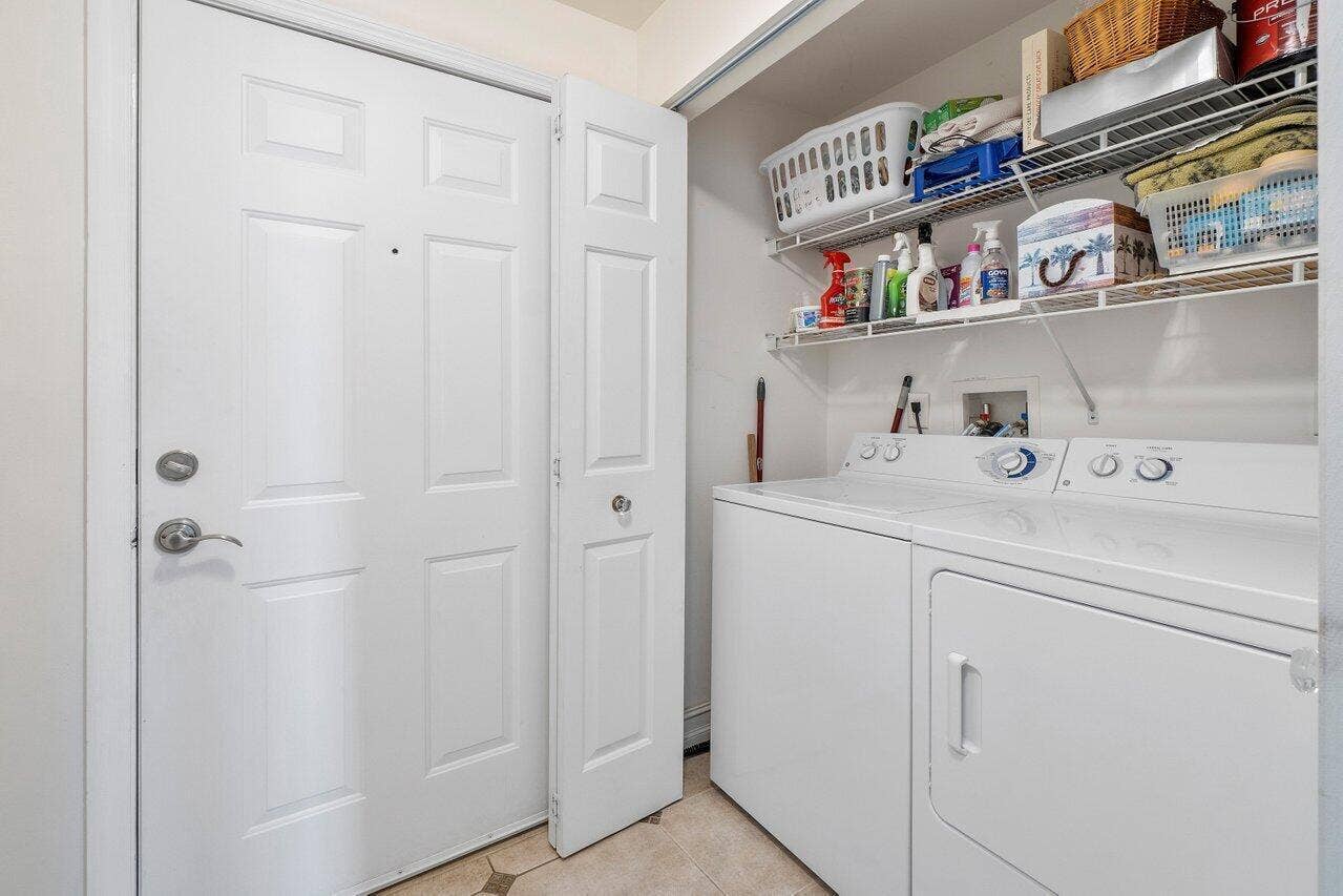 806 E WINDWARD Way, #301, Lantana, Lantana, FL 33462 026-806EastWindwardWay-Lantana-FL-33462-