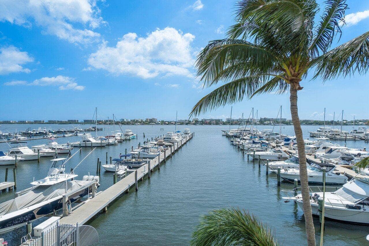 806 E WINDWARD Way, #301, Lantana, Lantana, FL 33462 028-806EastWindwardWay-Lantana-FL-33462-