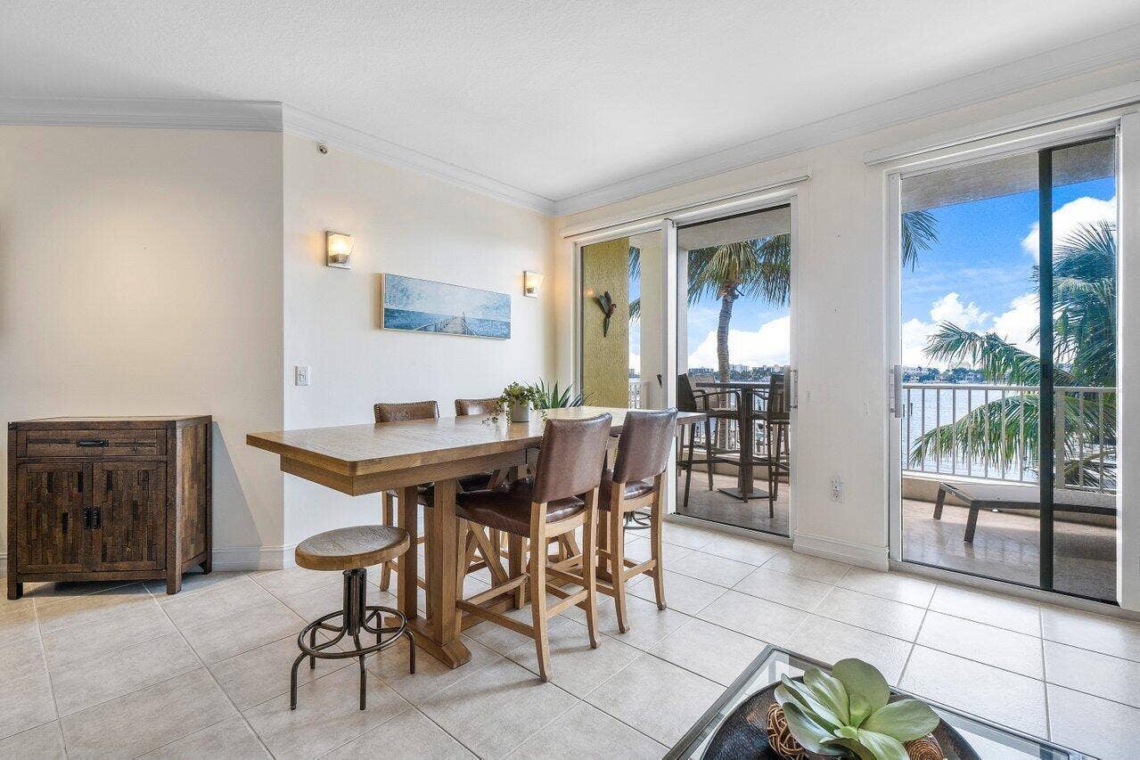 806 E WINDWARD Way, #301, Lantana, Lantana, FL 33462 009-806EastWindwardWay-Lantana-FL-33462-