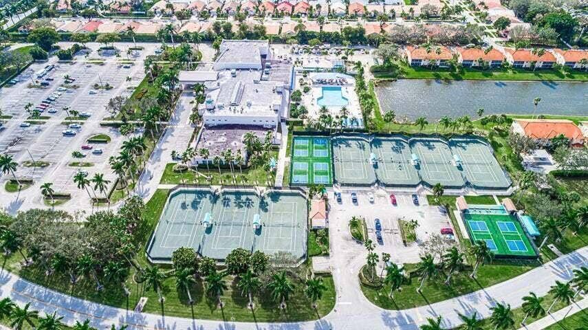 7569 Island Breeze Terrace, Boynton Beach, FL 33437 Tennis & Pickleball Aerial
