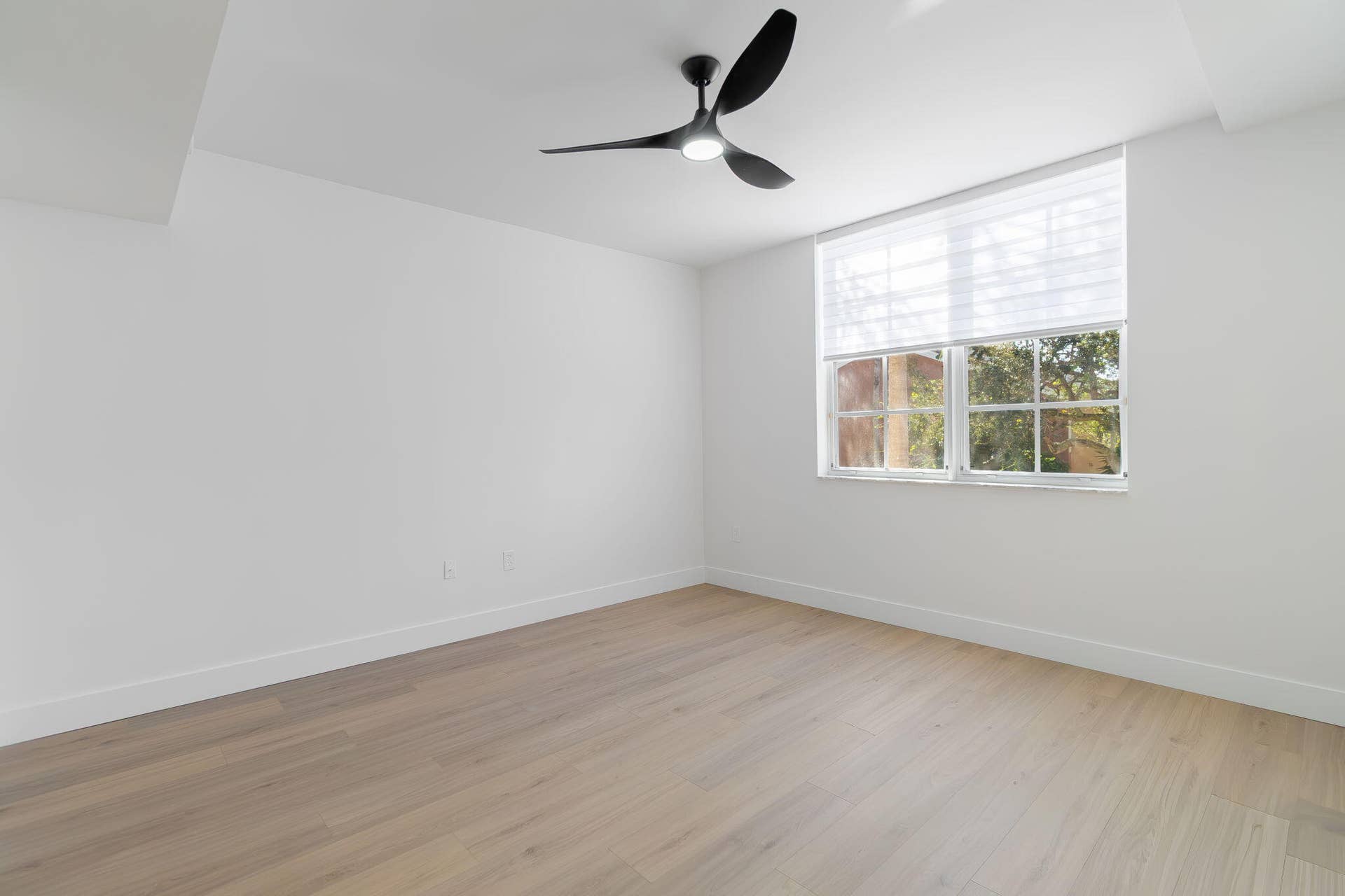 11770 Saint Andrews Place, #206, Wellington, FL 33414 15-web-or-mls-DSC01702