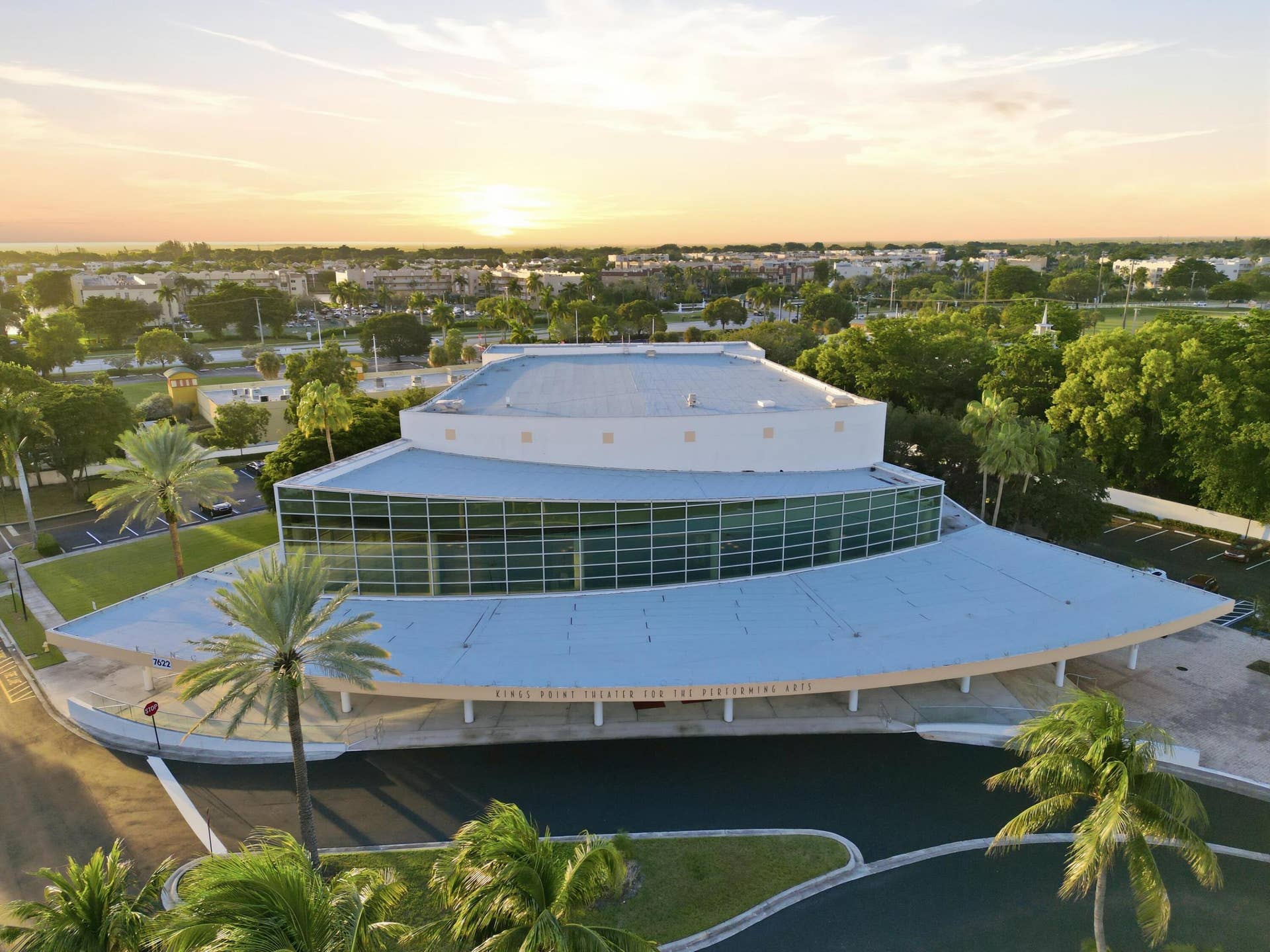 7986 EXETER Boulevard W, #101, Tamarac, FL 33321 Kings Point Theater