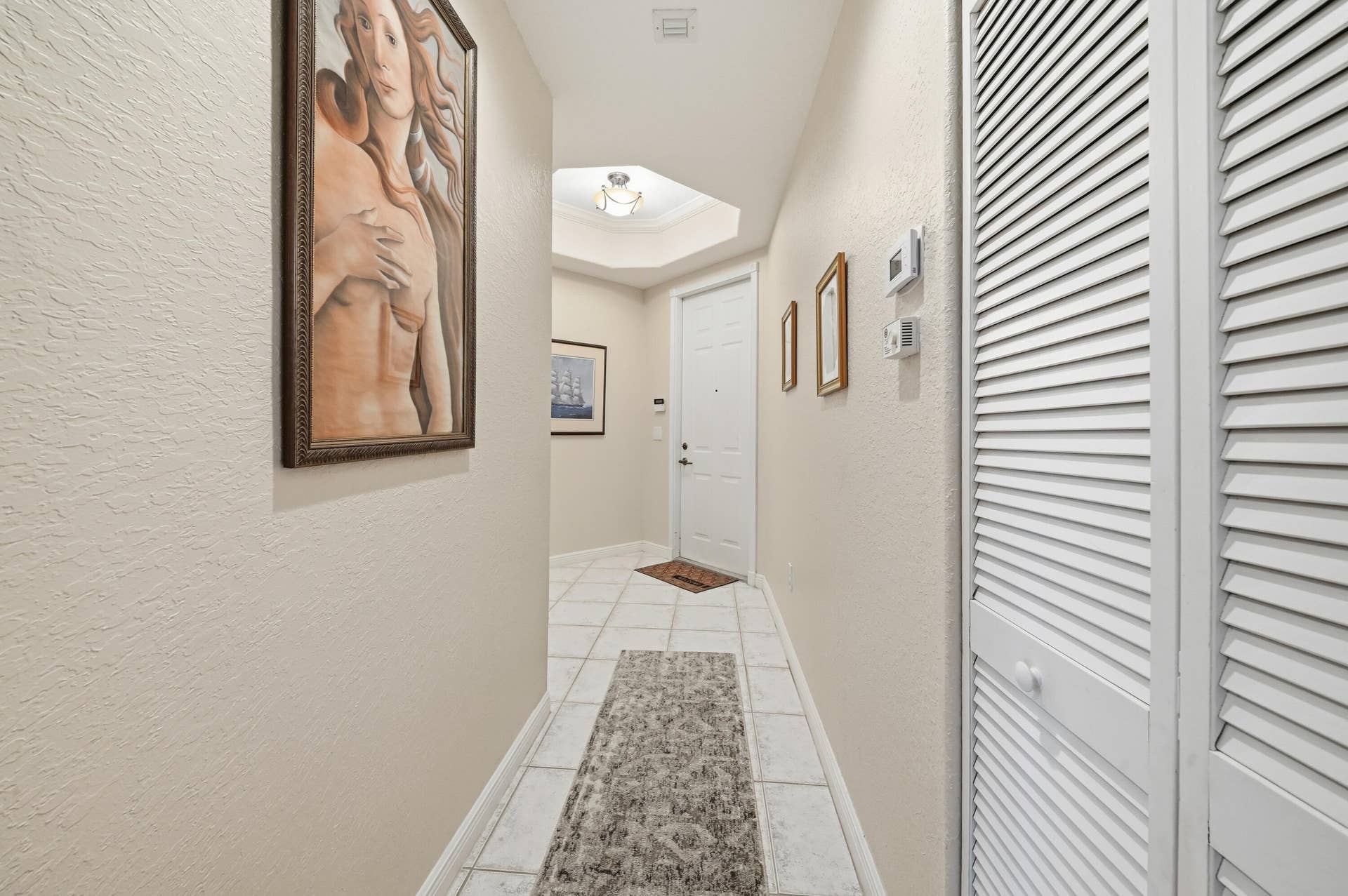 7986 EXETER Boulevard W, #101, Tamarac, FL 33321 Main entrance