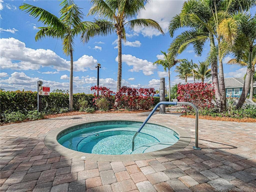 13580 SW GINGERLINE Drive, Port St Lucie, FL 34987 Spa