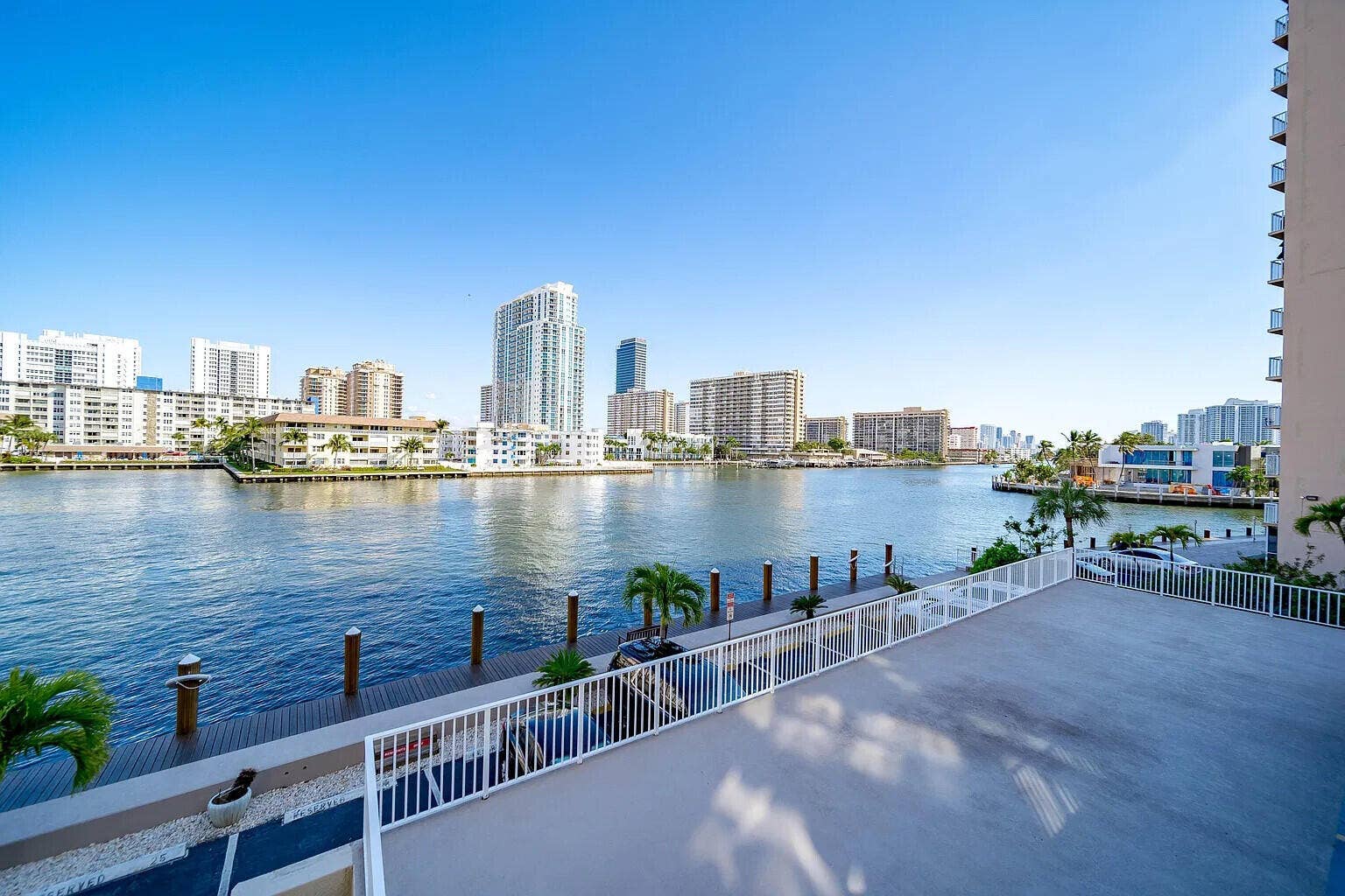 111 Golden Isles Drive, #D2, Hallandale Beach, FL 33009 111GoldenIslesDr_74046_24