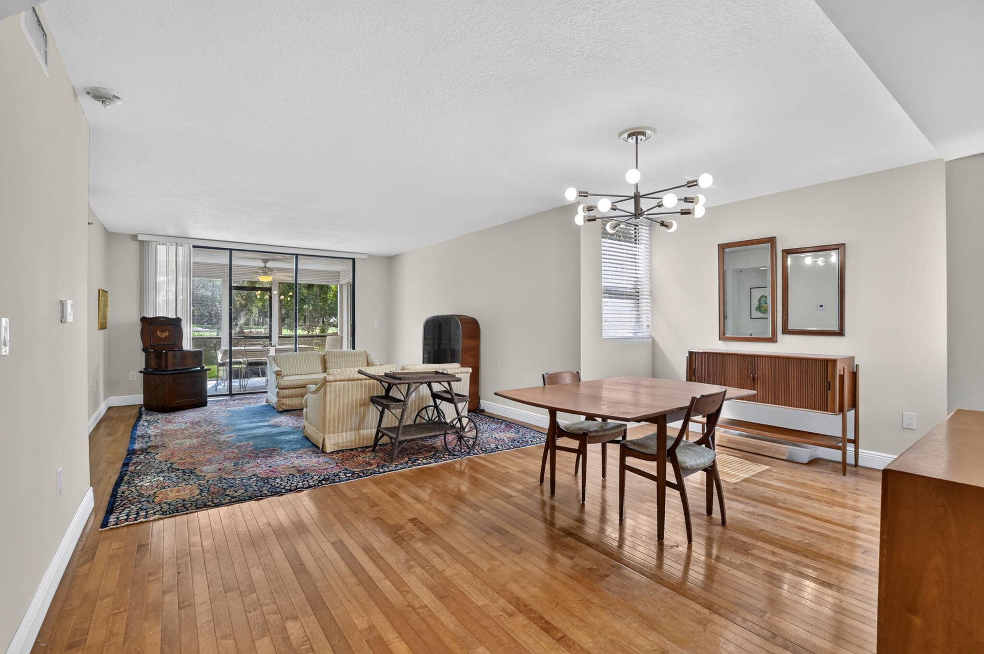 6530 Boca Del Mar Drive, Boca Raton, FL 33433 spacious living area