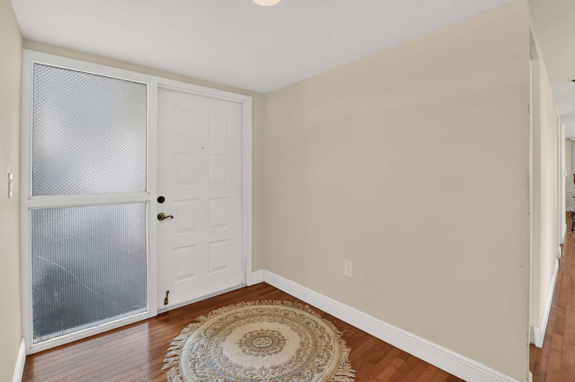 6530 Boca Del Mar Drive, Boca Raton, FL 33433 entry hall