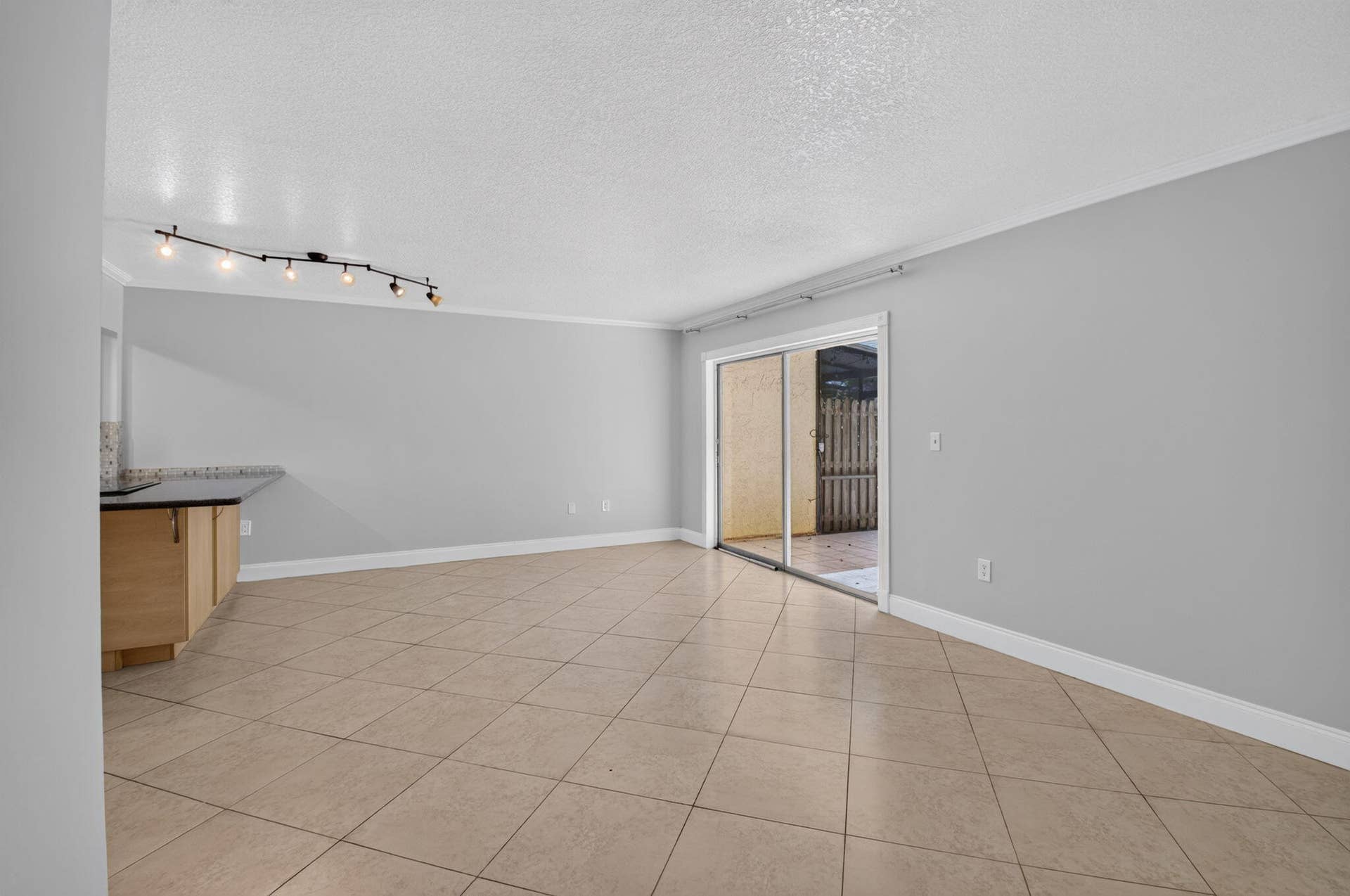 892 SW 9th Street Circle, #7, Boca Raton, Boca Raton, FL 33486 dining 2