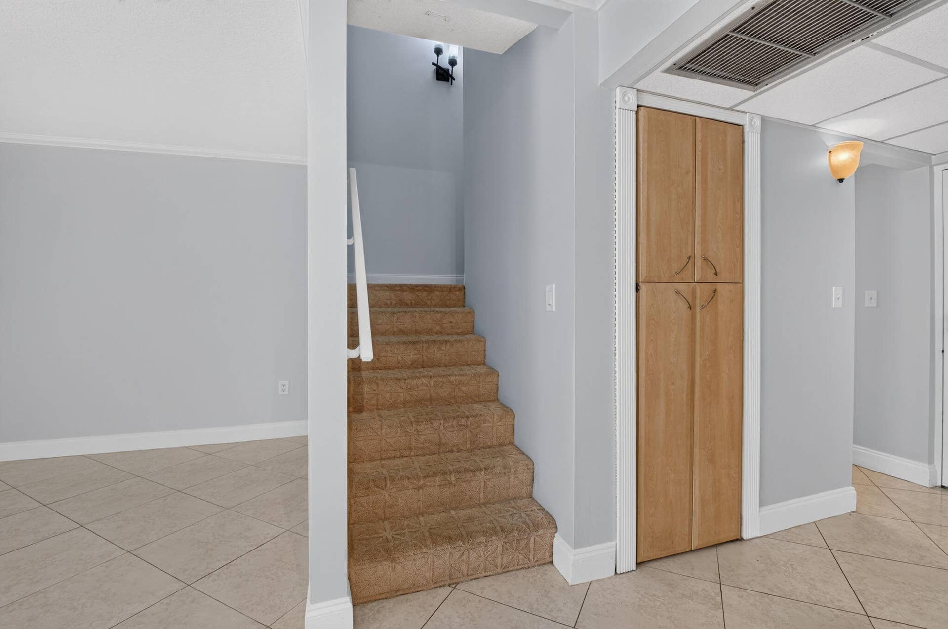 892 SW 9th Street Circle, #7, Boca Raton, Boca Raton, FL 33486 stairs