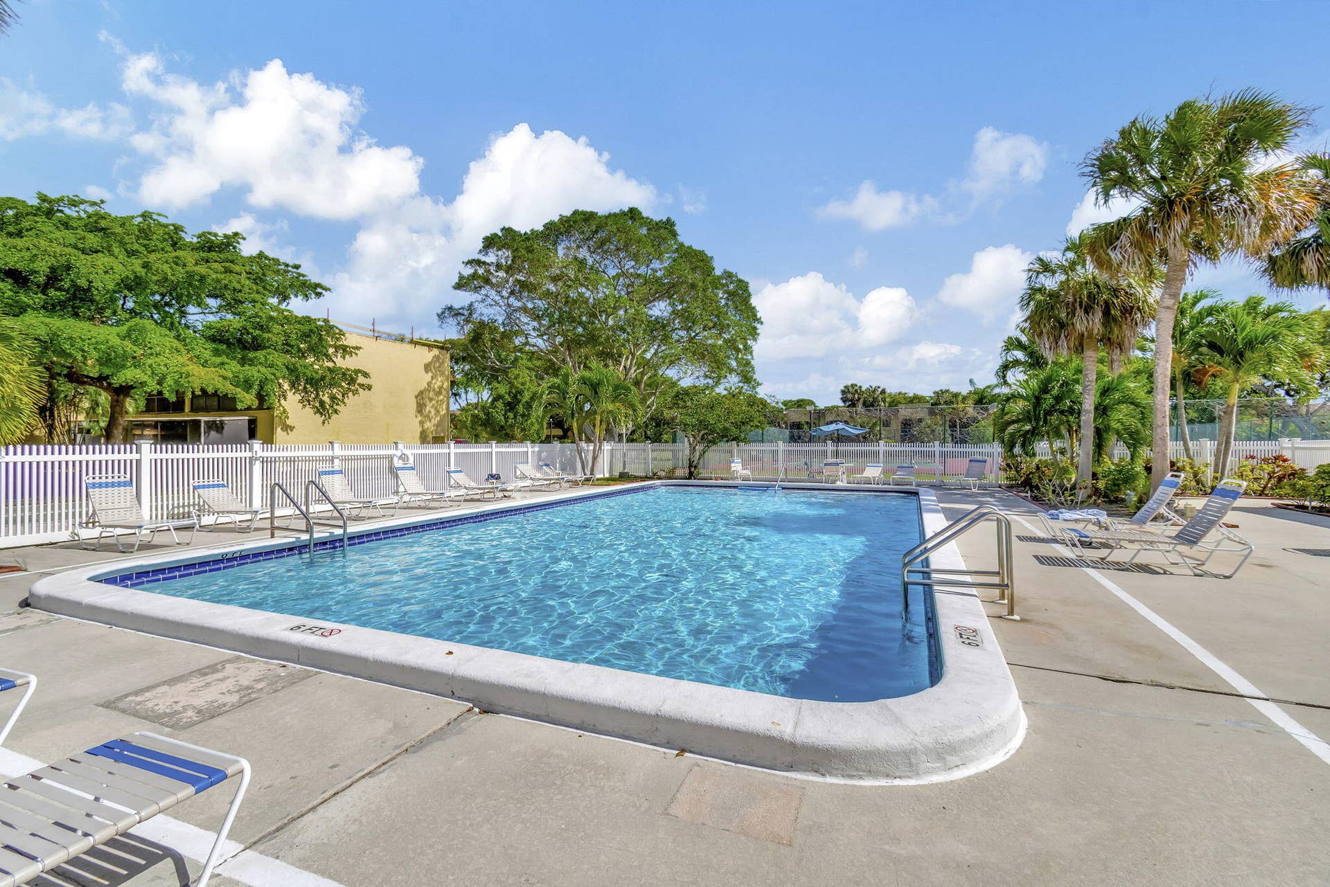 892 SW 9th Street Circle, #7, Boca Raton, Boca Raton, FL 33486 community pool 2