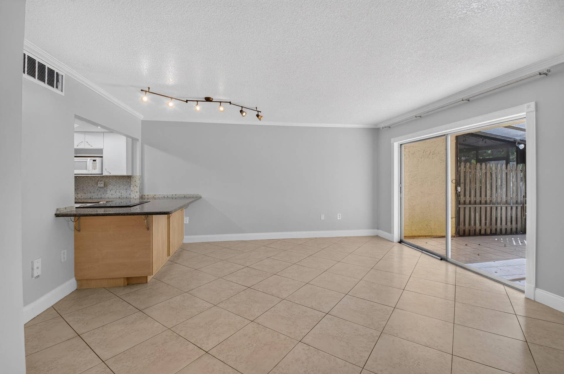 892 SW 9th Street Circle, #7, Boca Raton, Boca Raton, FL 33486 dining 4