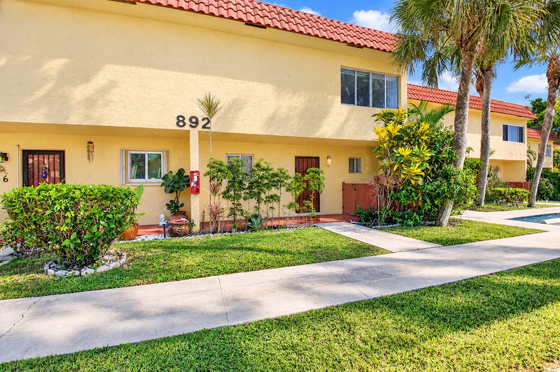 892 SW 9th Street Circle, #7, Boca Raton, Boca Raton, FL 33486 exterior front 2