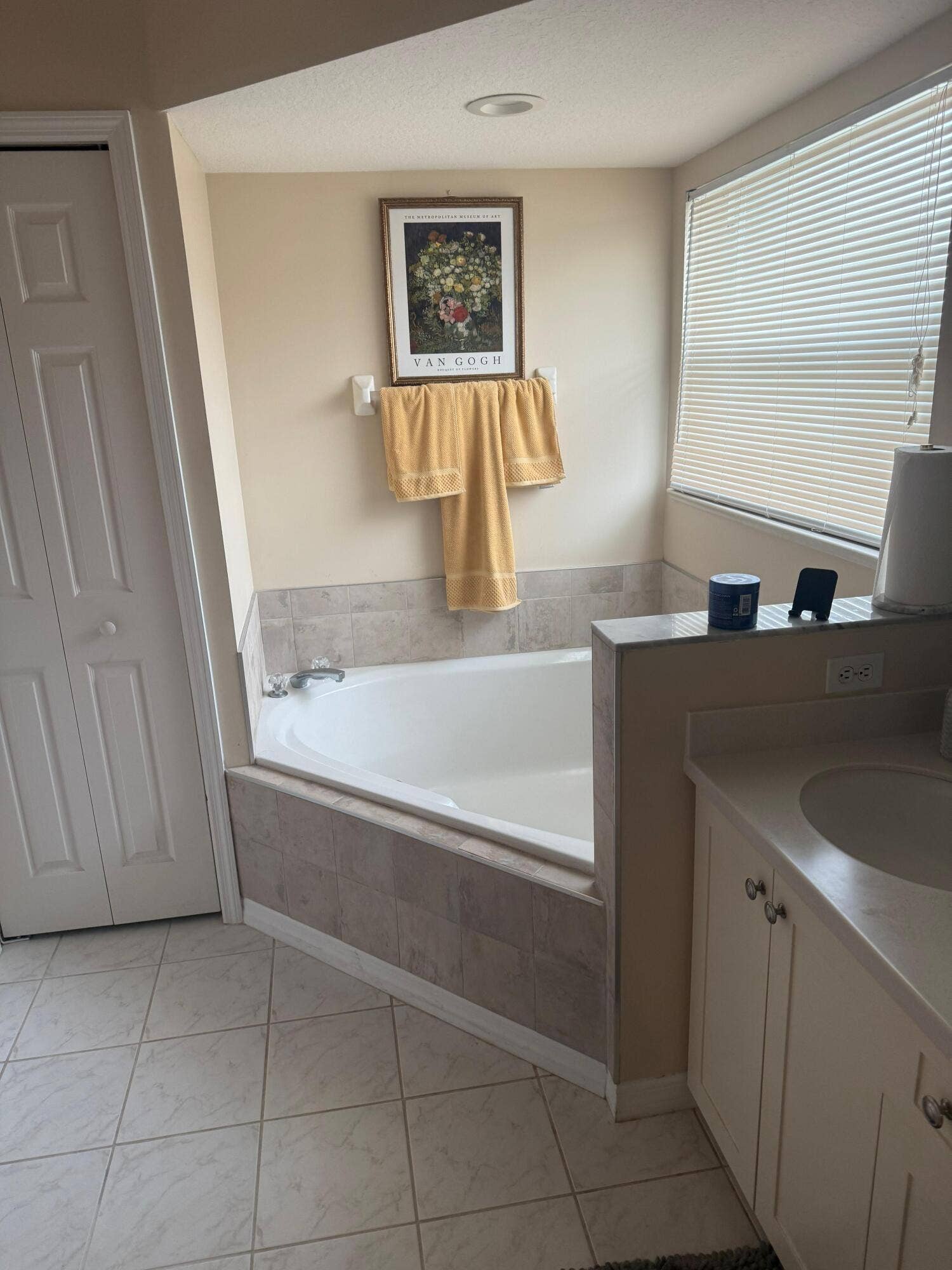 Port St Lucie, FL 34984 IMast bath MG-20260227-WA0011