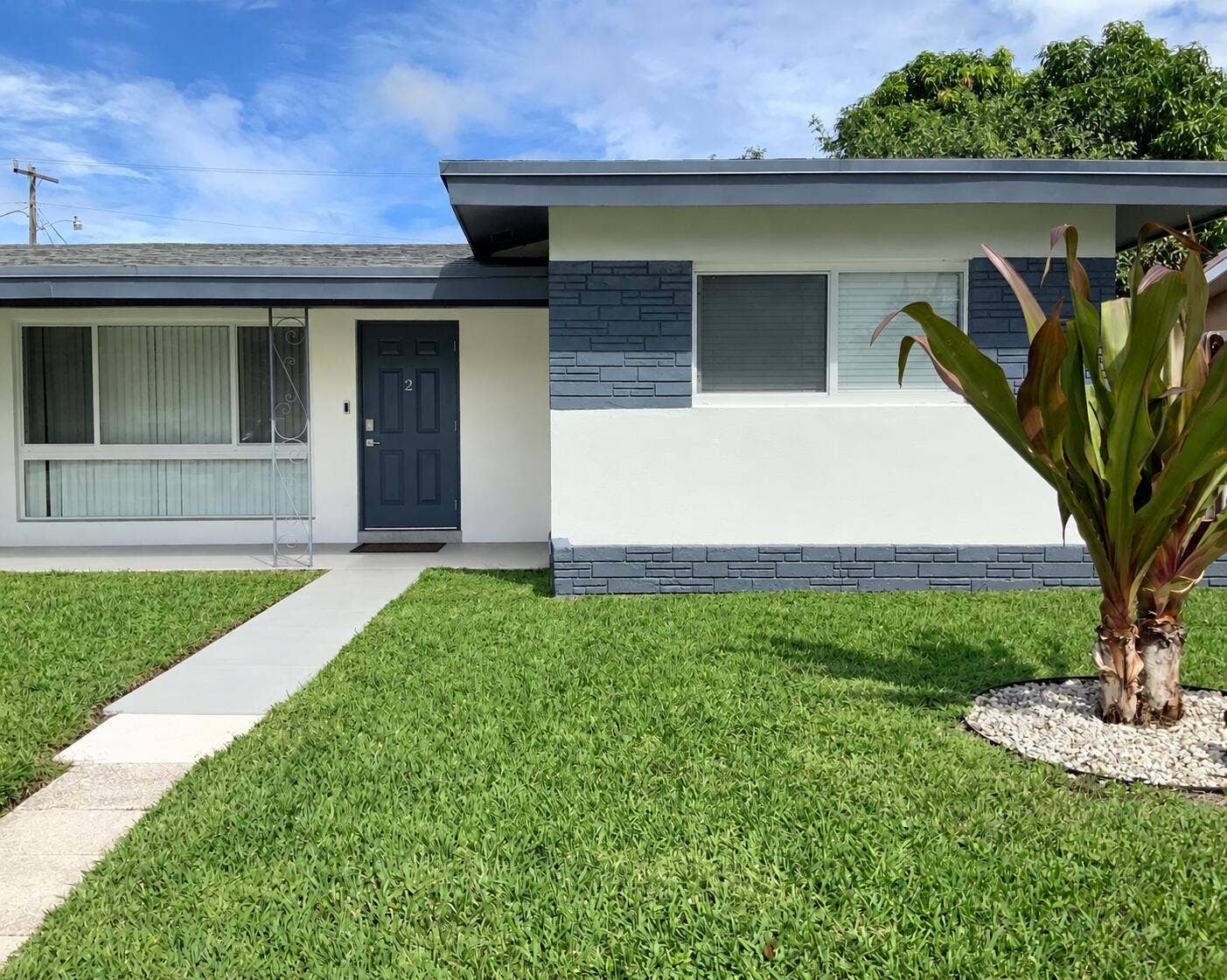 1261 SE 2ND Street #2