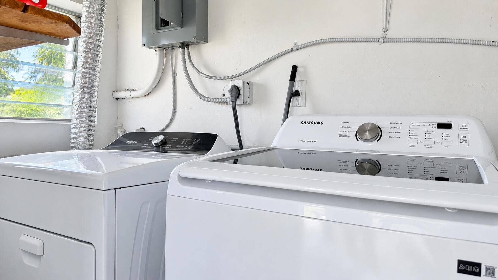 1261 SE 2ND Street, #1, Deerfield Beach, FL 33441 Bright Daylight Laundry Room with Samsun