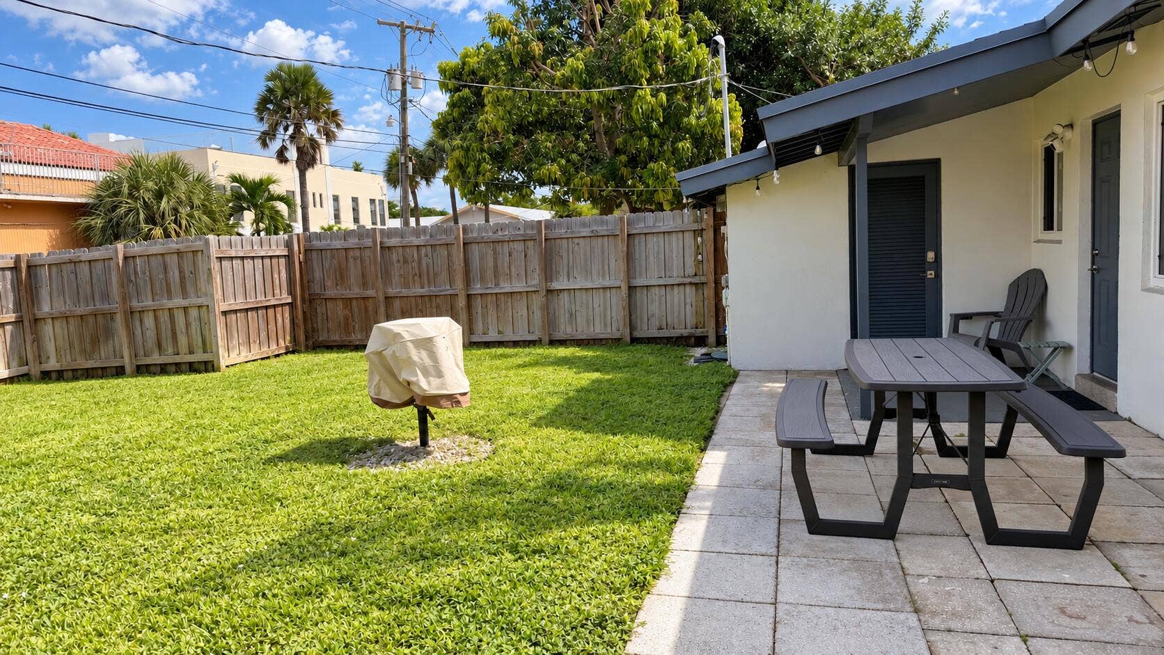 1261 SE 2ND Street, #1, Deerfield Beach, FL 33441 Sunny Tropical Backyard Patio