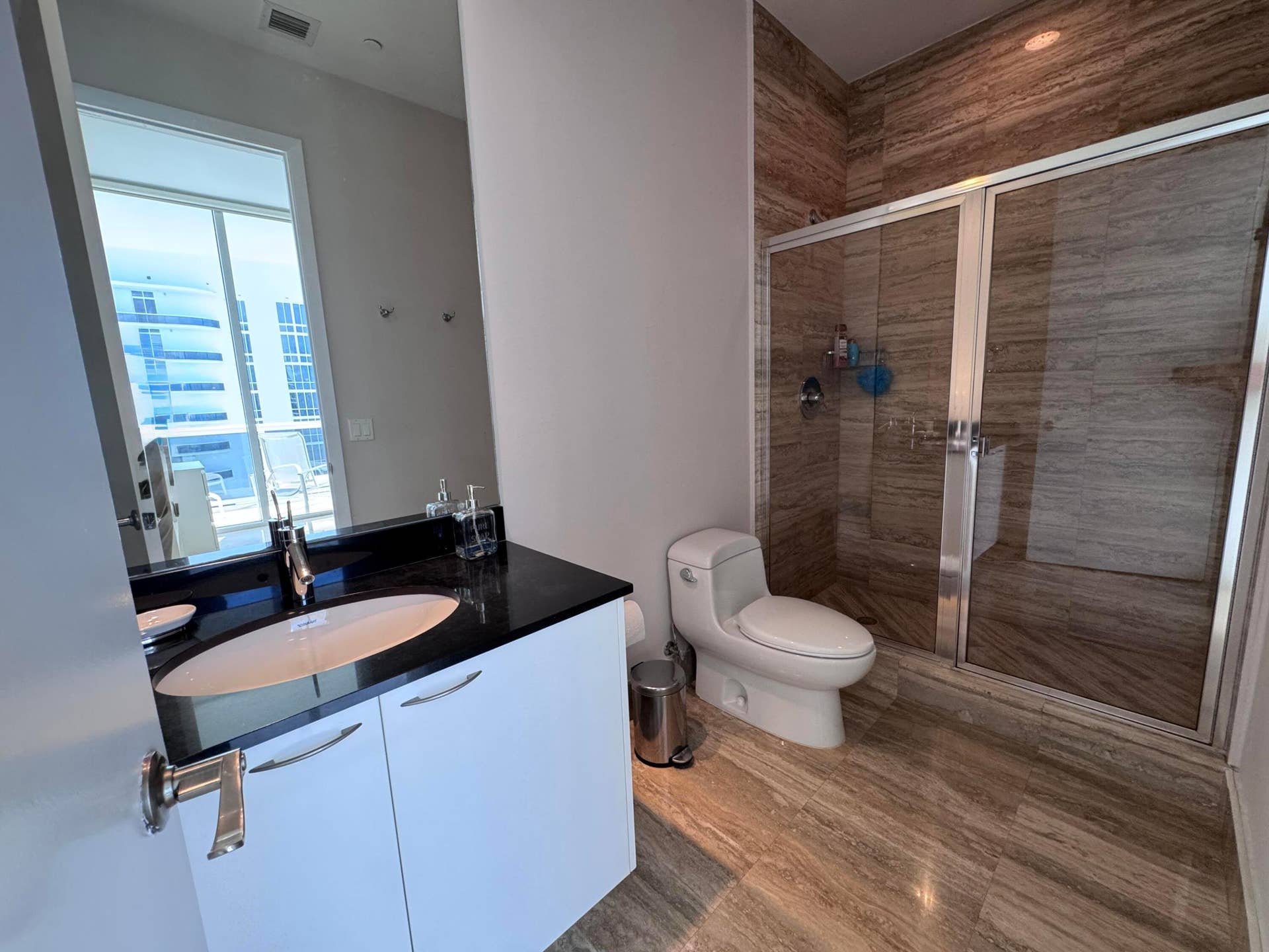 16001 COLLINS Avenue, #4002, Sunny Isles Beach, FL 33160 Full bath with Shower ...
