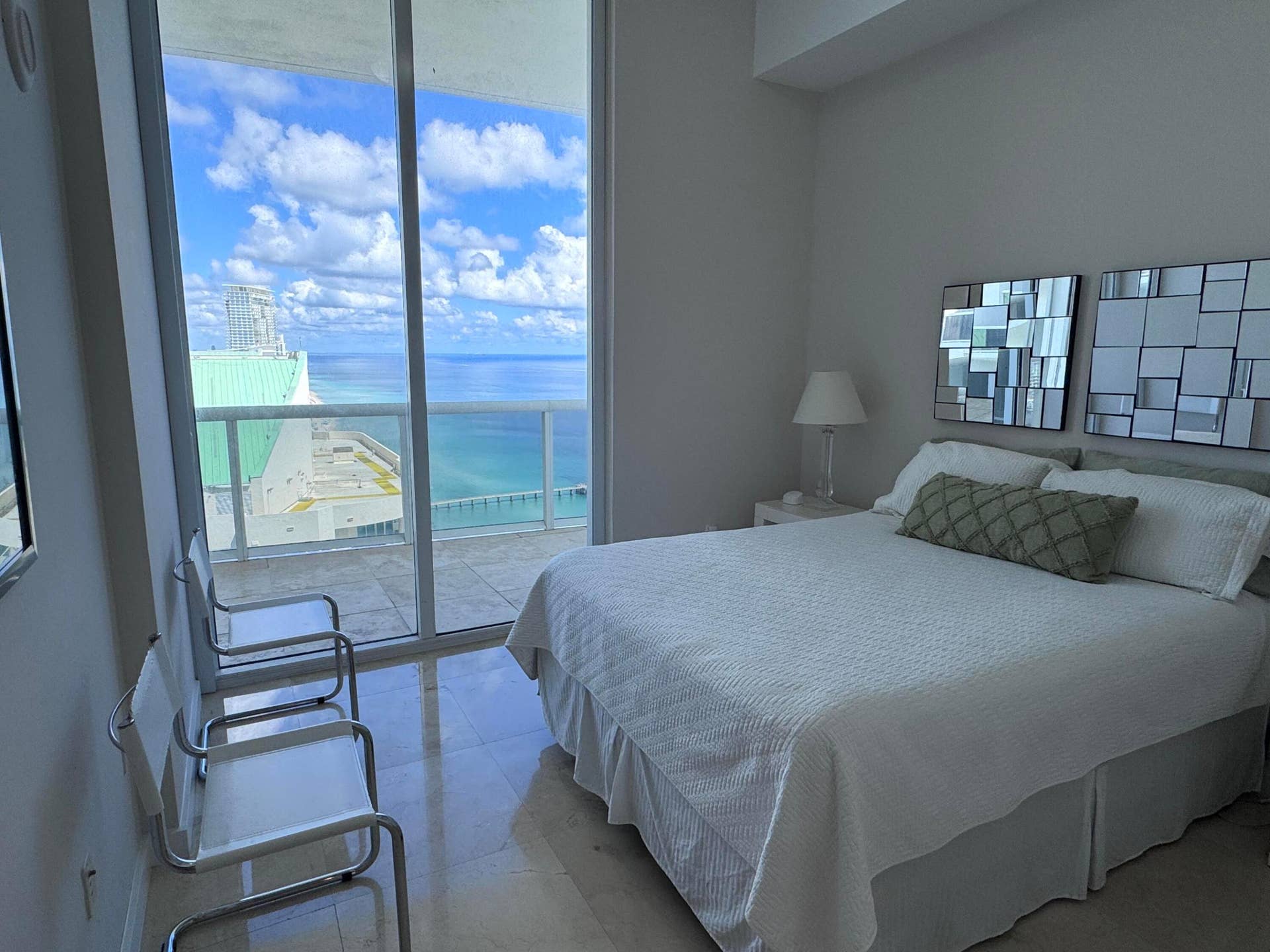 16001 COLLINS Avenue, #4002, Sunny Isles Beach, FL 33160 2nd Guest Room - Queen size bed ...
