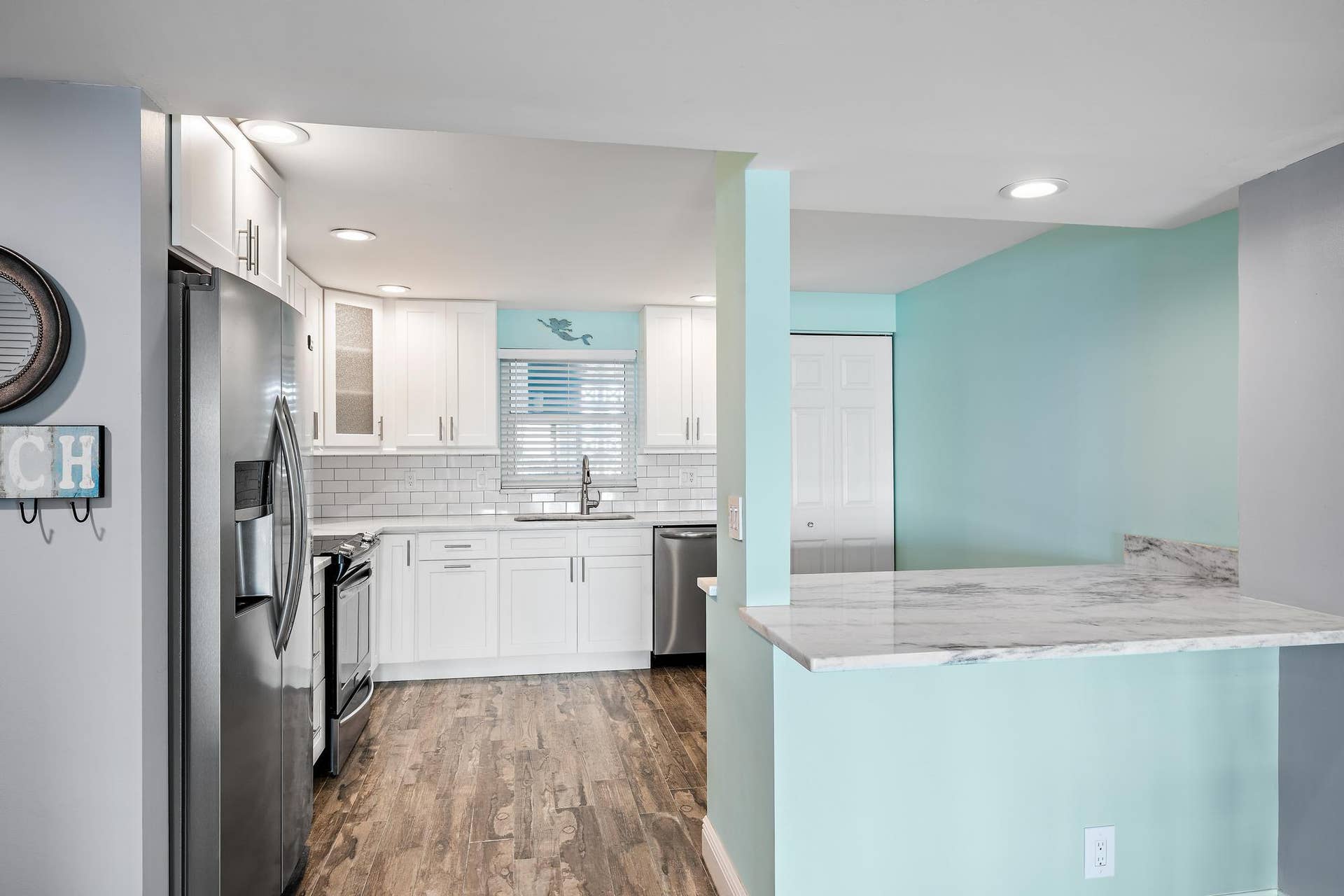 3040 Lake Shore Dr unit 903-11