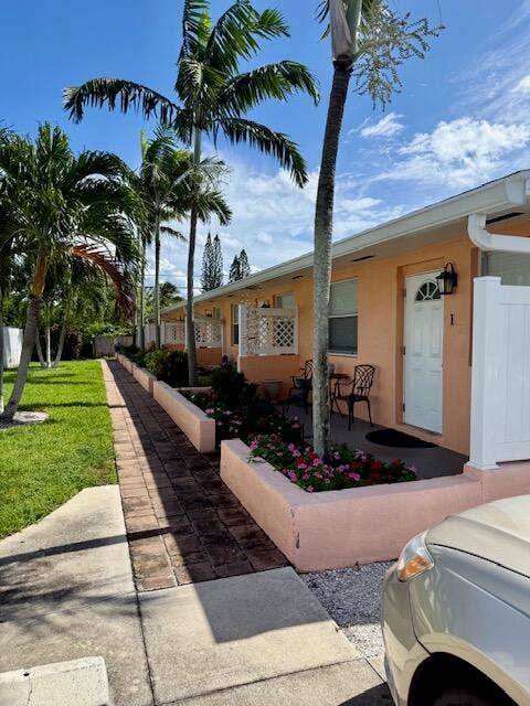 Property photo for 920 N J Street, #4, Lake Worth Beach, FL