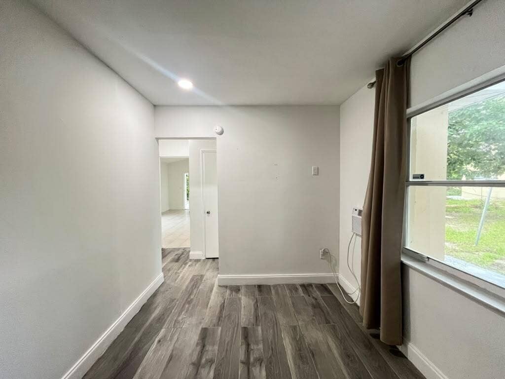 1302 S FEDERAL Highway, #2, Lake Worth Beach, FL 33460 WhatsApp Image 2026-10-24 at 20.30.08 (5